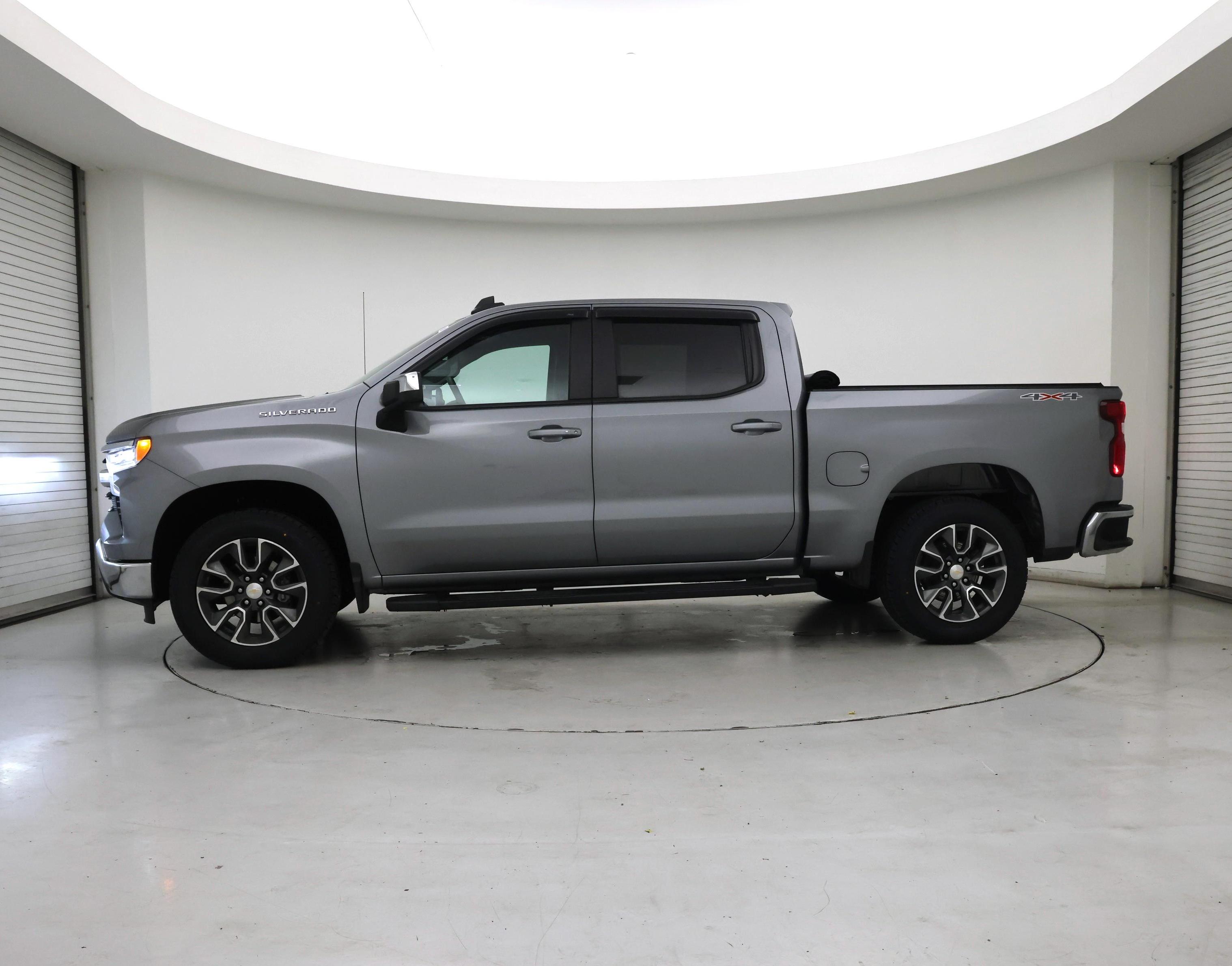 Thumbnail: 2023 Chevrolet Silverado 1500 - 3