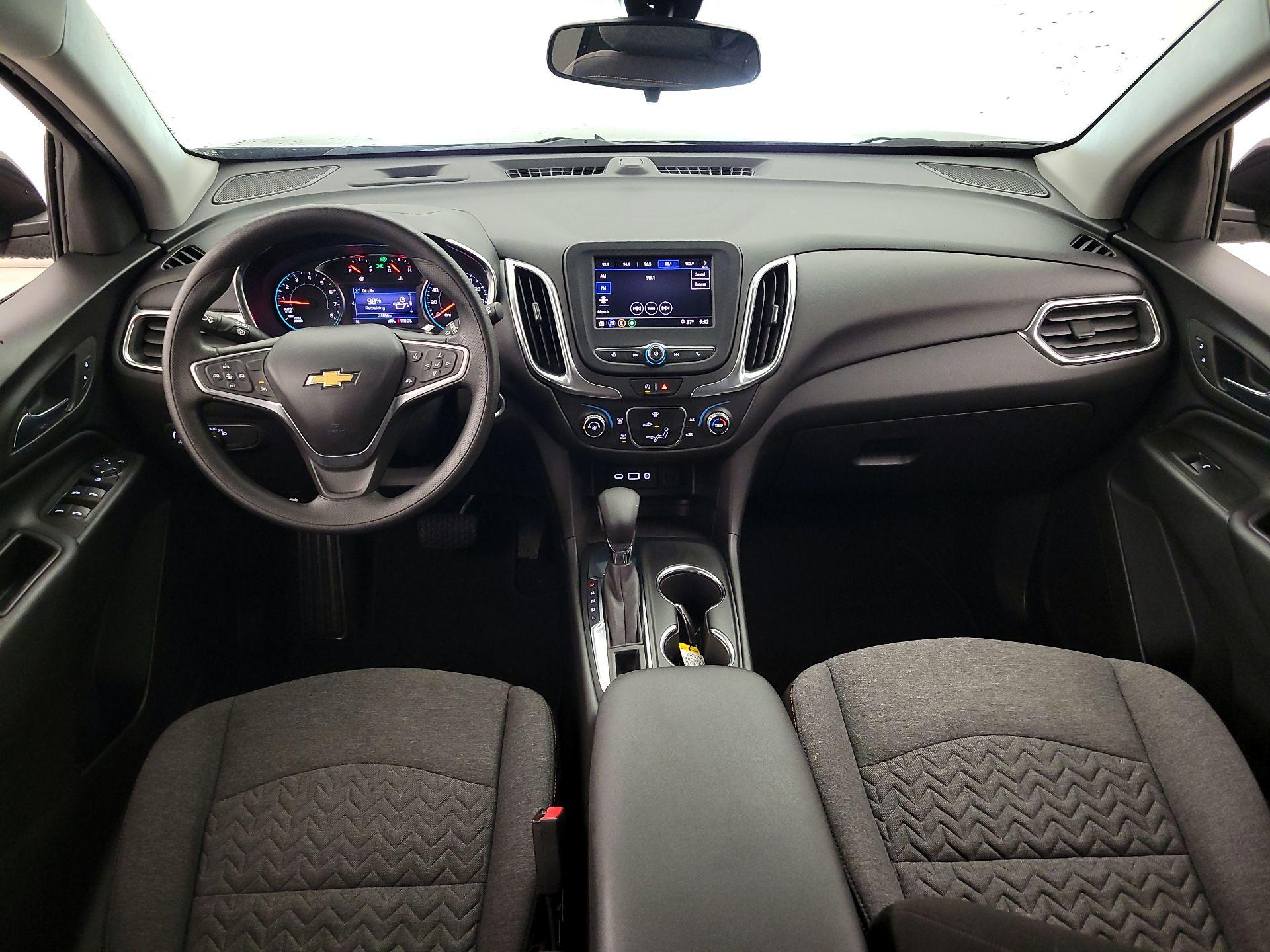 Thumbnail: 2022 Chevrolet Equinox - 9