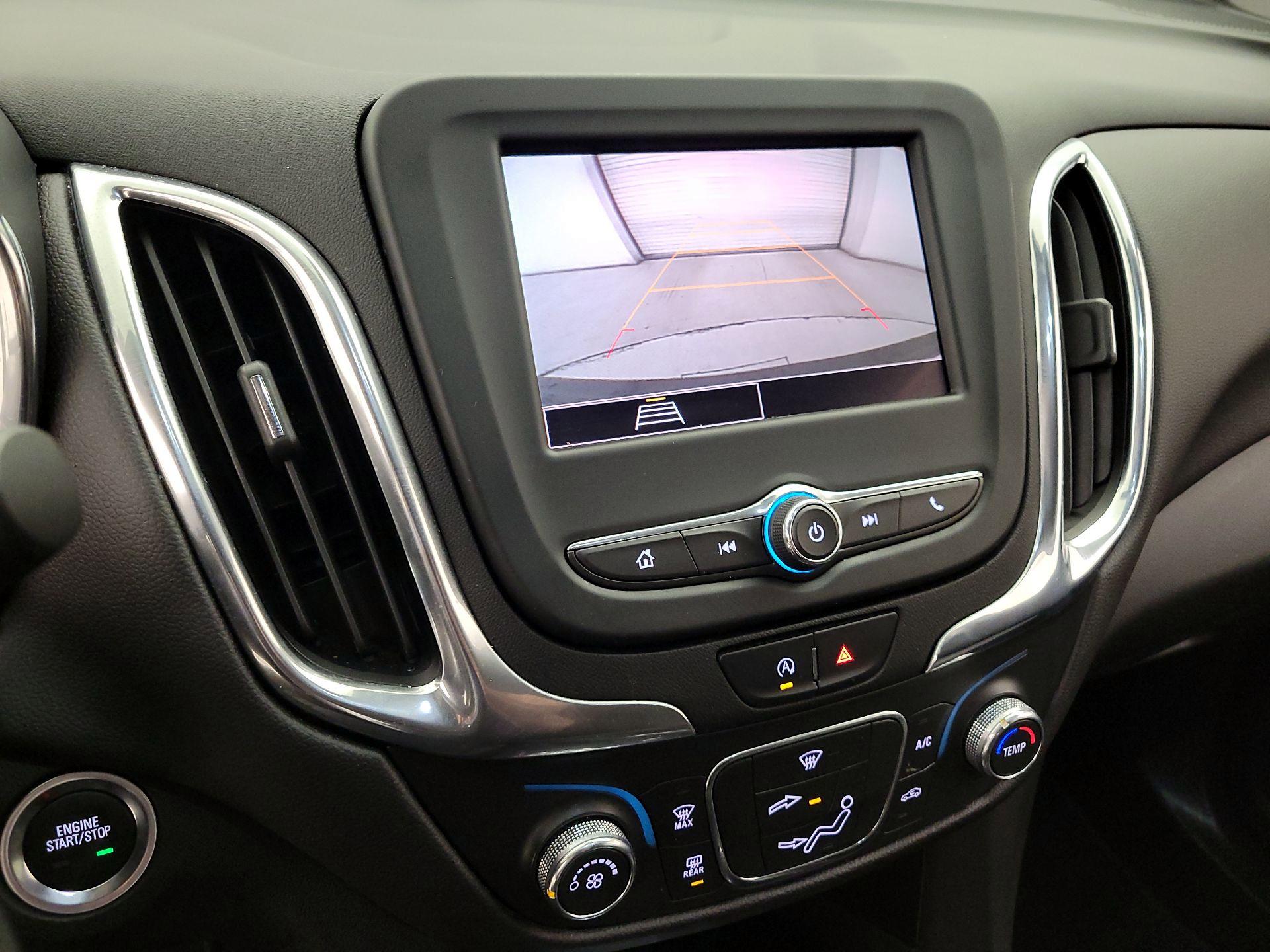 Thumbnail: 2022 Chevrolet Equinox - 14