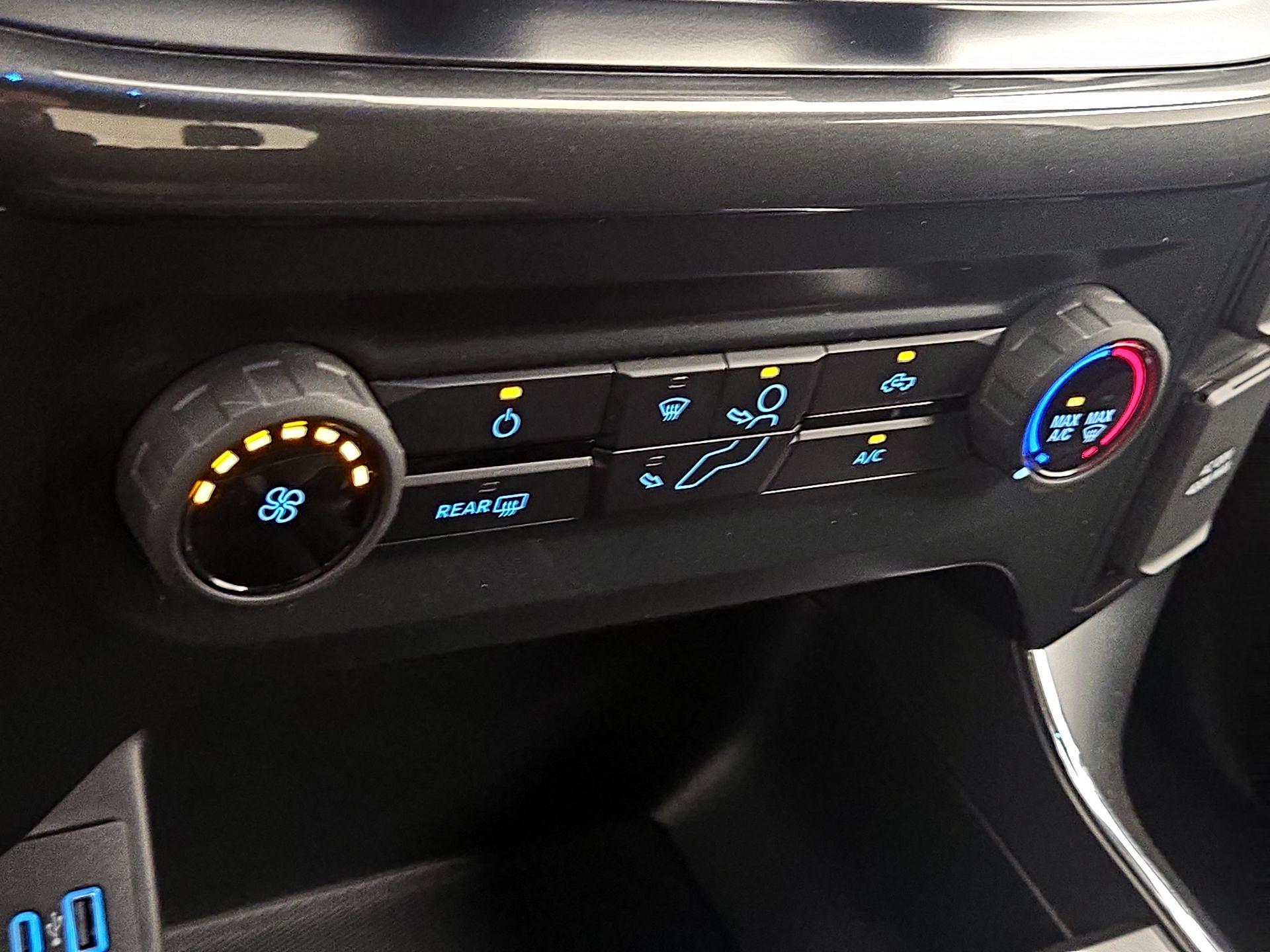 Thumbnail: 2022 Ford F-150 - 17