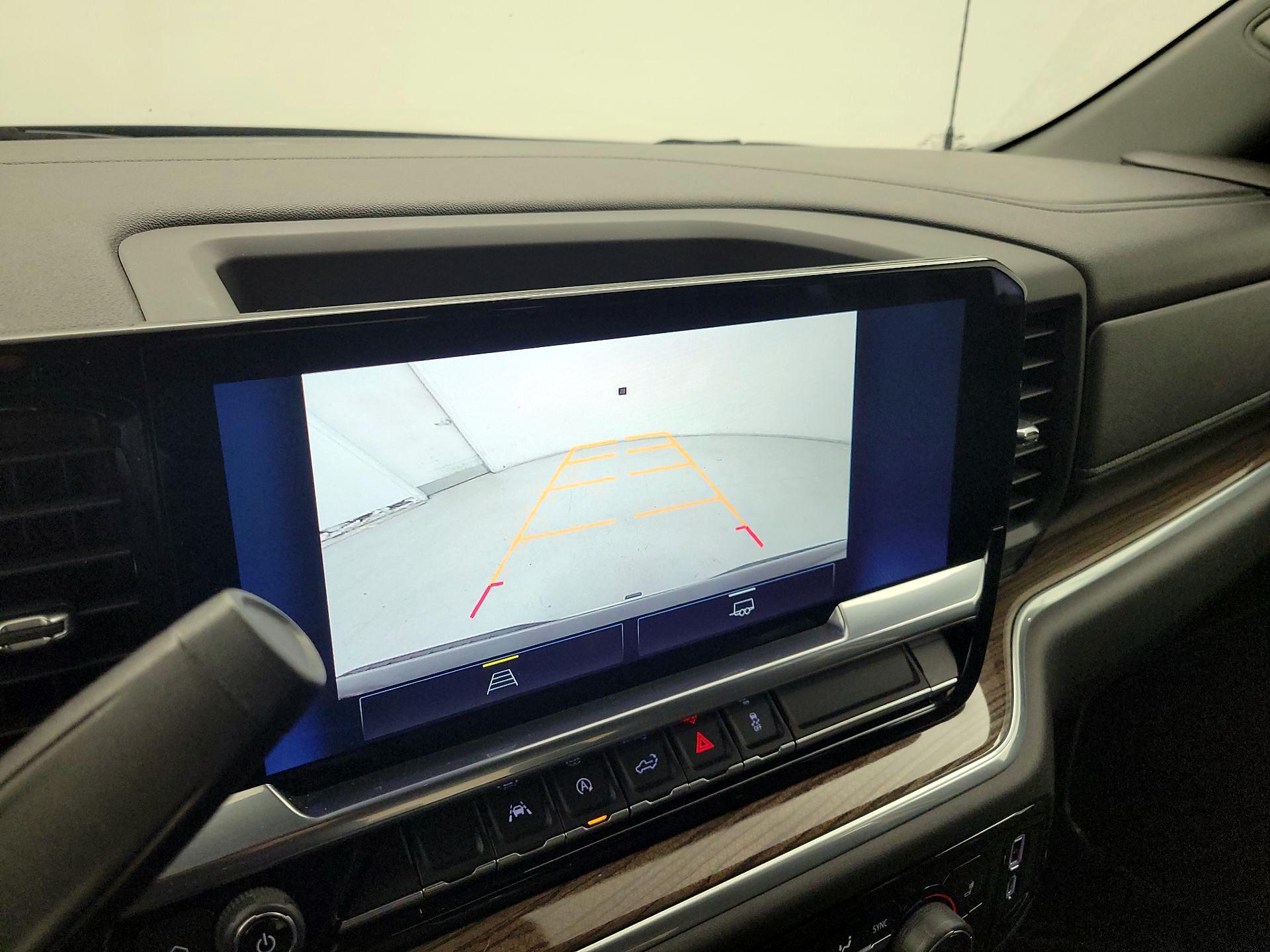 Thumbnail: 2022 Chevrolet Silverado 1500 - 14