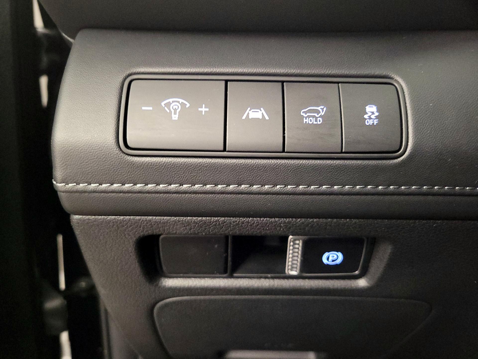 Thumbnail: 2023 Hyundai Santa Fe - 13