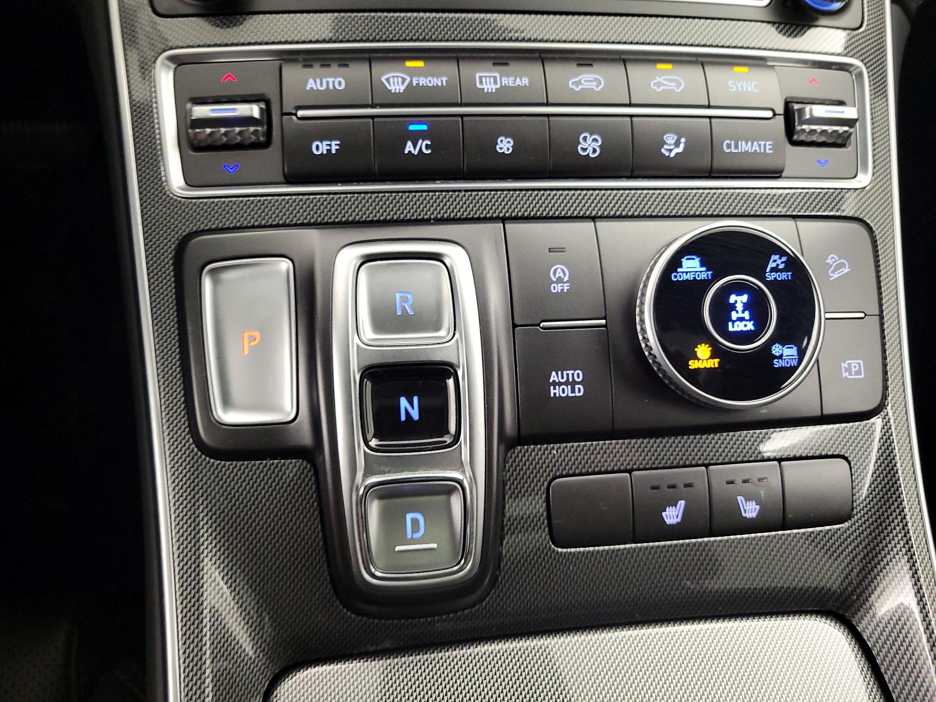 Thumbnail: 2023 Hyundai Santa Fe - 18