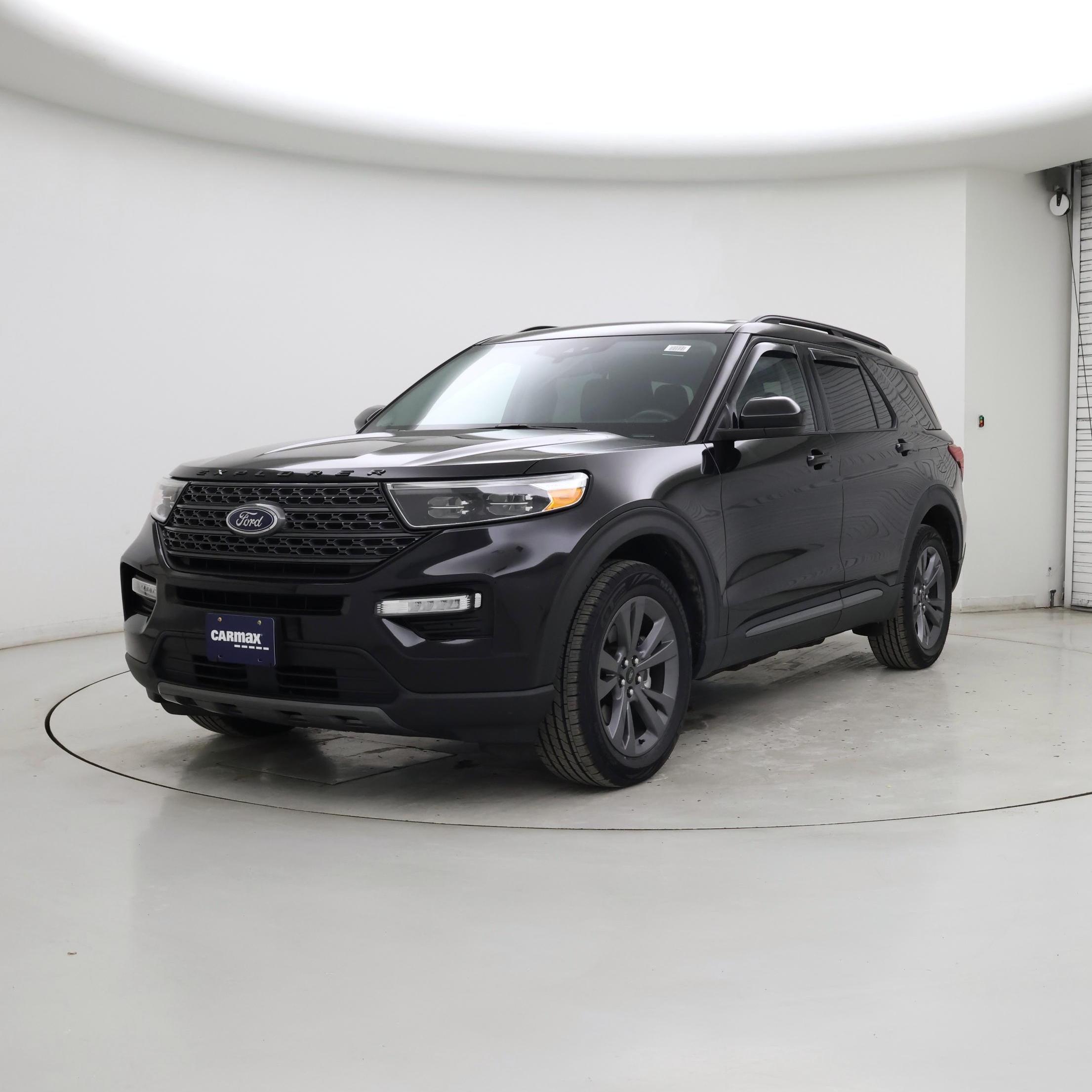 Thumbnail: 2022 Ford Explorer - 4