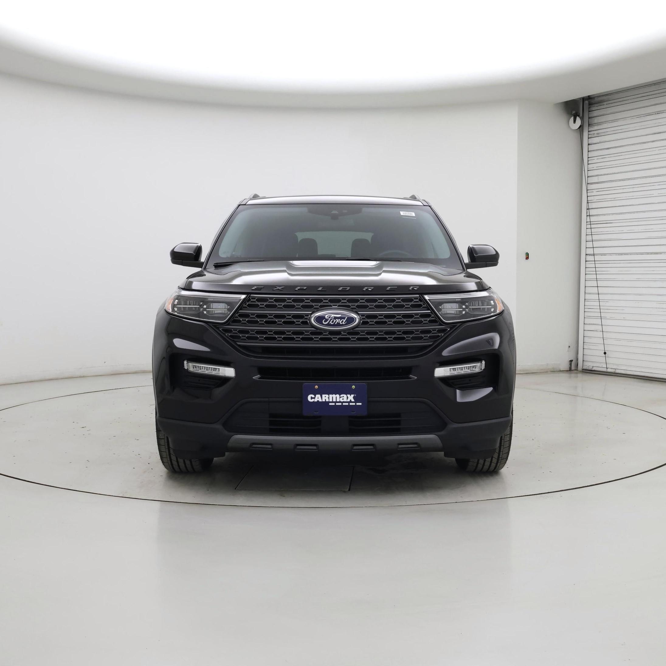 Thumbnail: 2022 Ford Explorer - 5