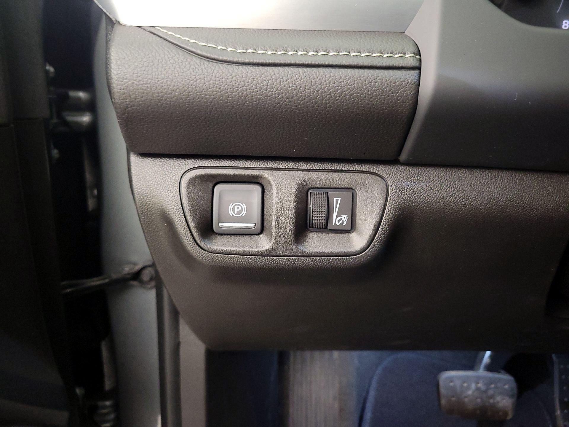 Thumbnail: 2023 GMC Acadia - 13