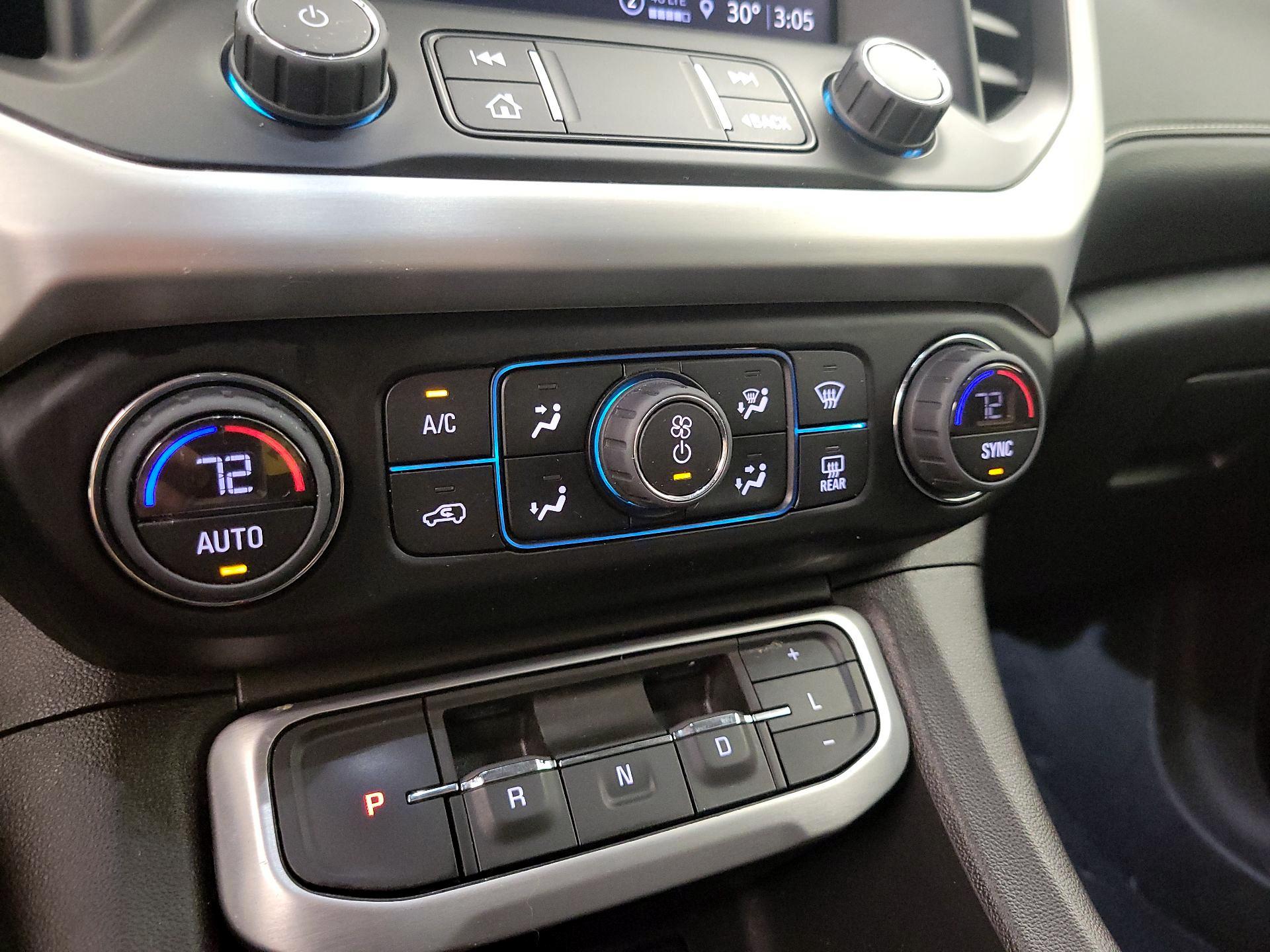 Thumbnail: 2023 GMC Acadia - 17