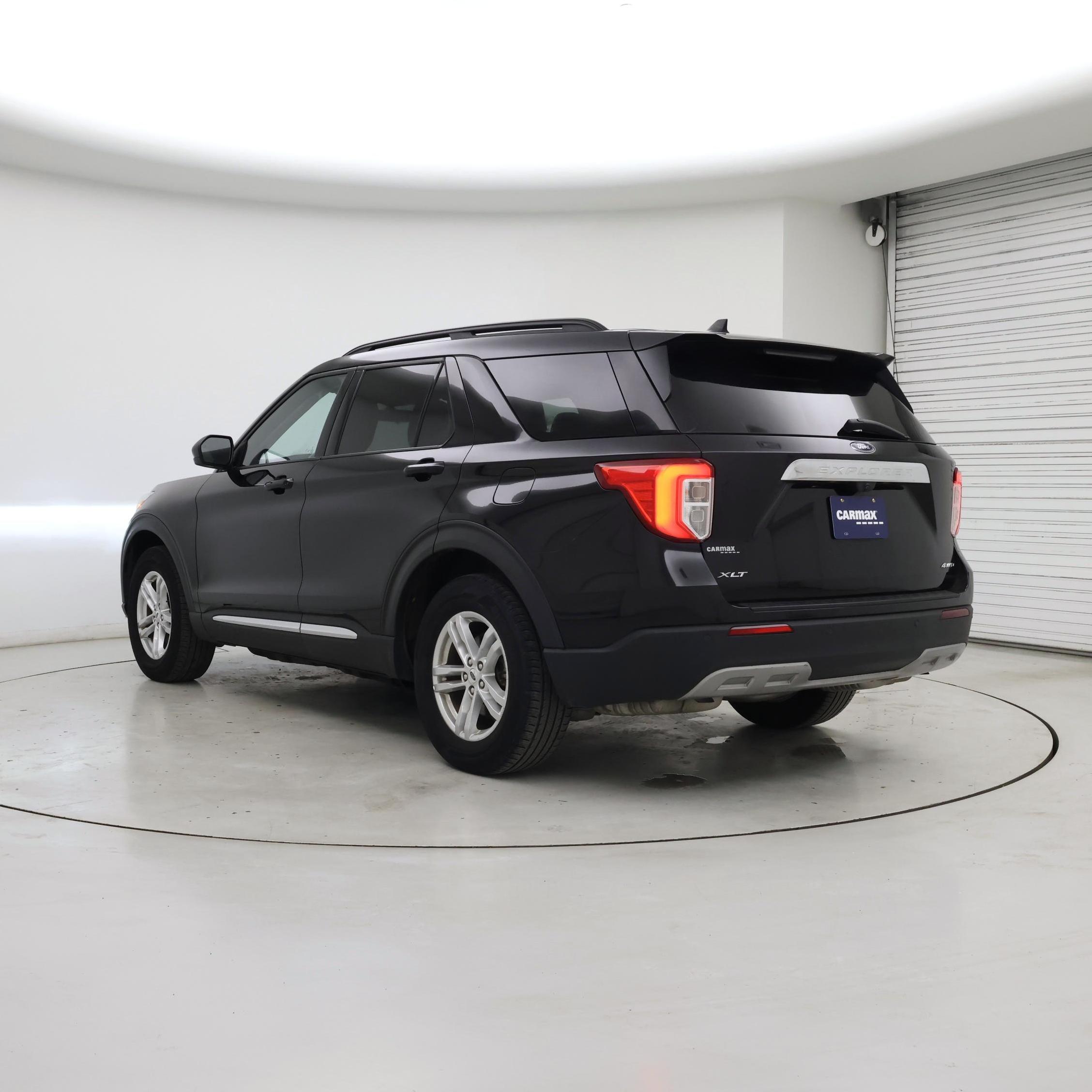 Thumbnail: 2022 Ford Explorer - 2