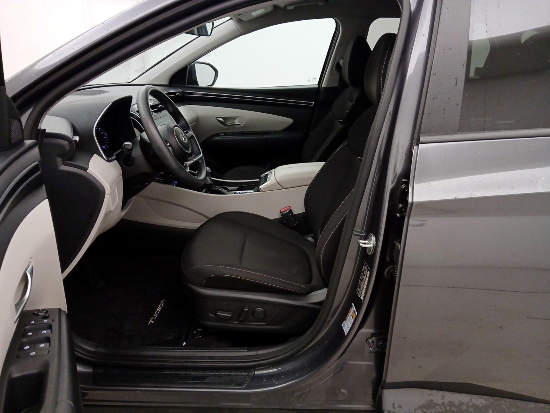 Thumbnail: 2023 Hyundai Tucson - 11