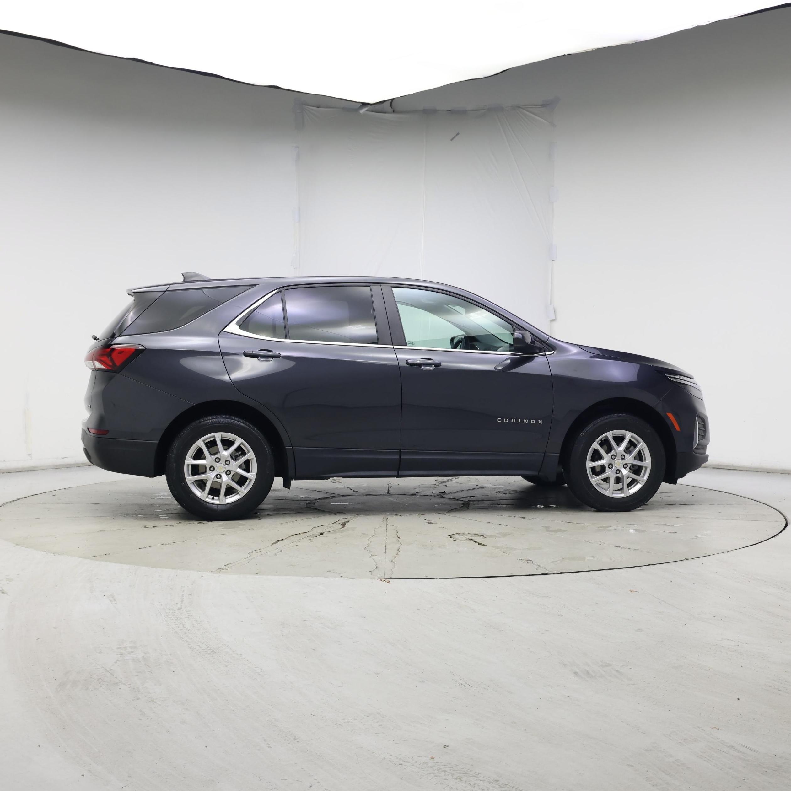 Thumbnail: 2022 Chevrolet Equinox - 7