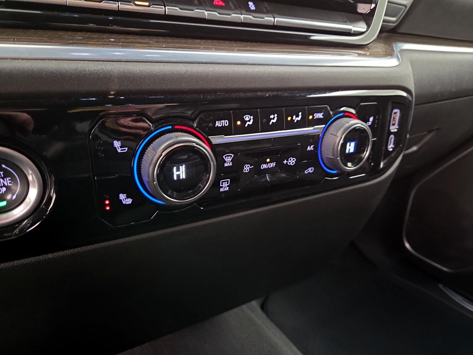 Thumbnail: 2022 Chevrolet Silverado 1500 - 16