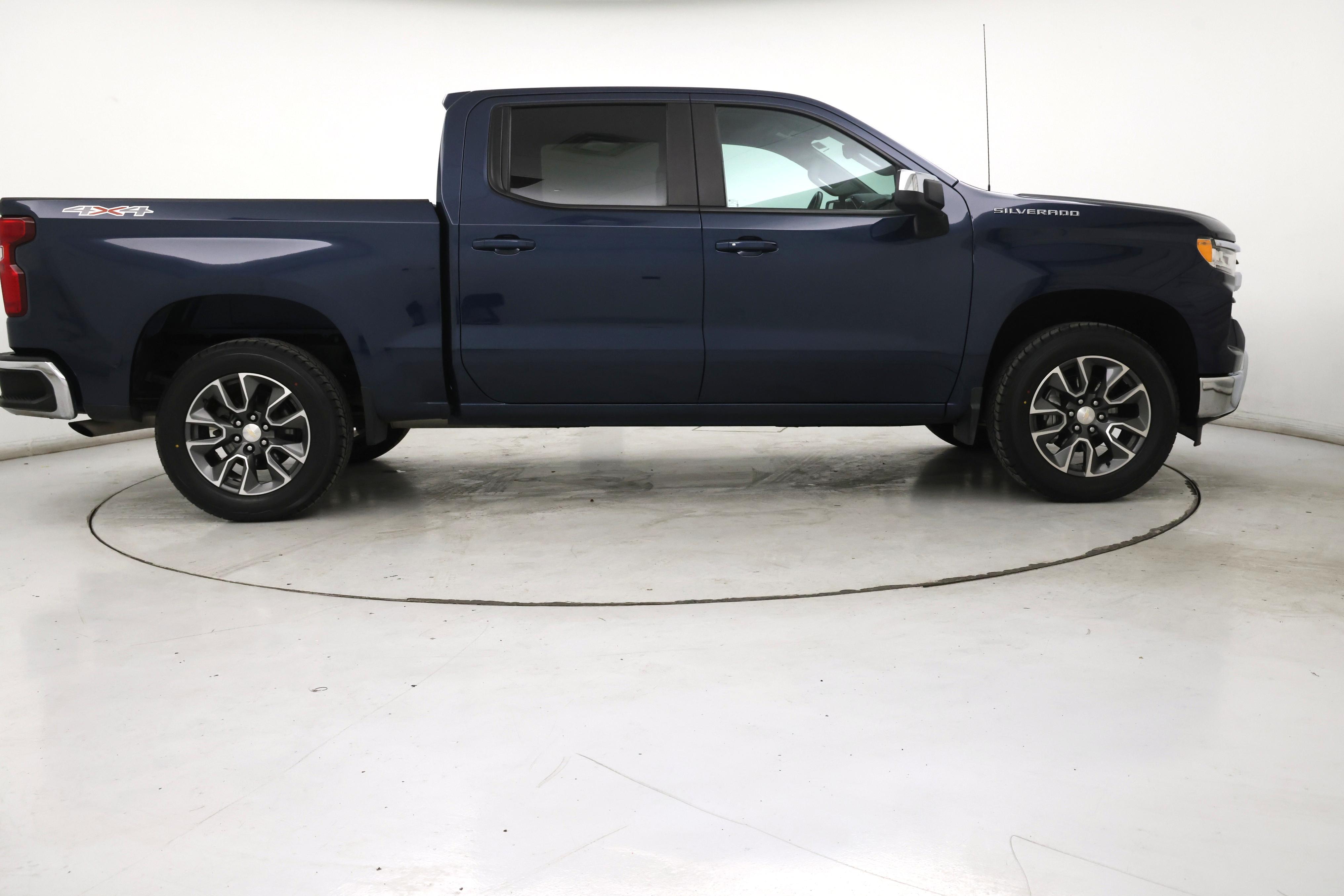 Thumbnail: 2022 Chevrolet Silverado 1500 - 7