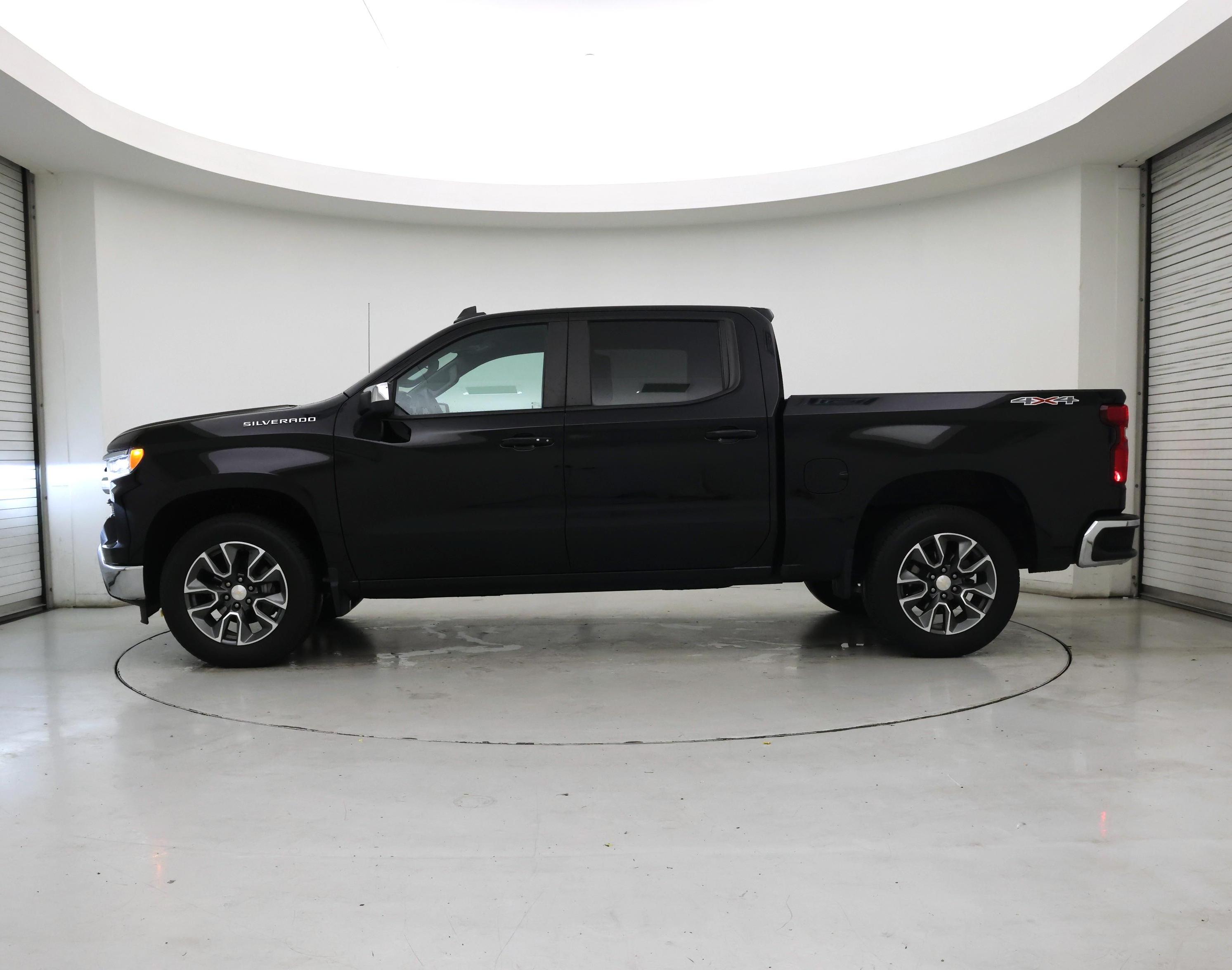 Thumbnail: 2023 Chevrolet Silverado 1500 - 3