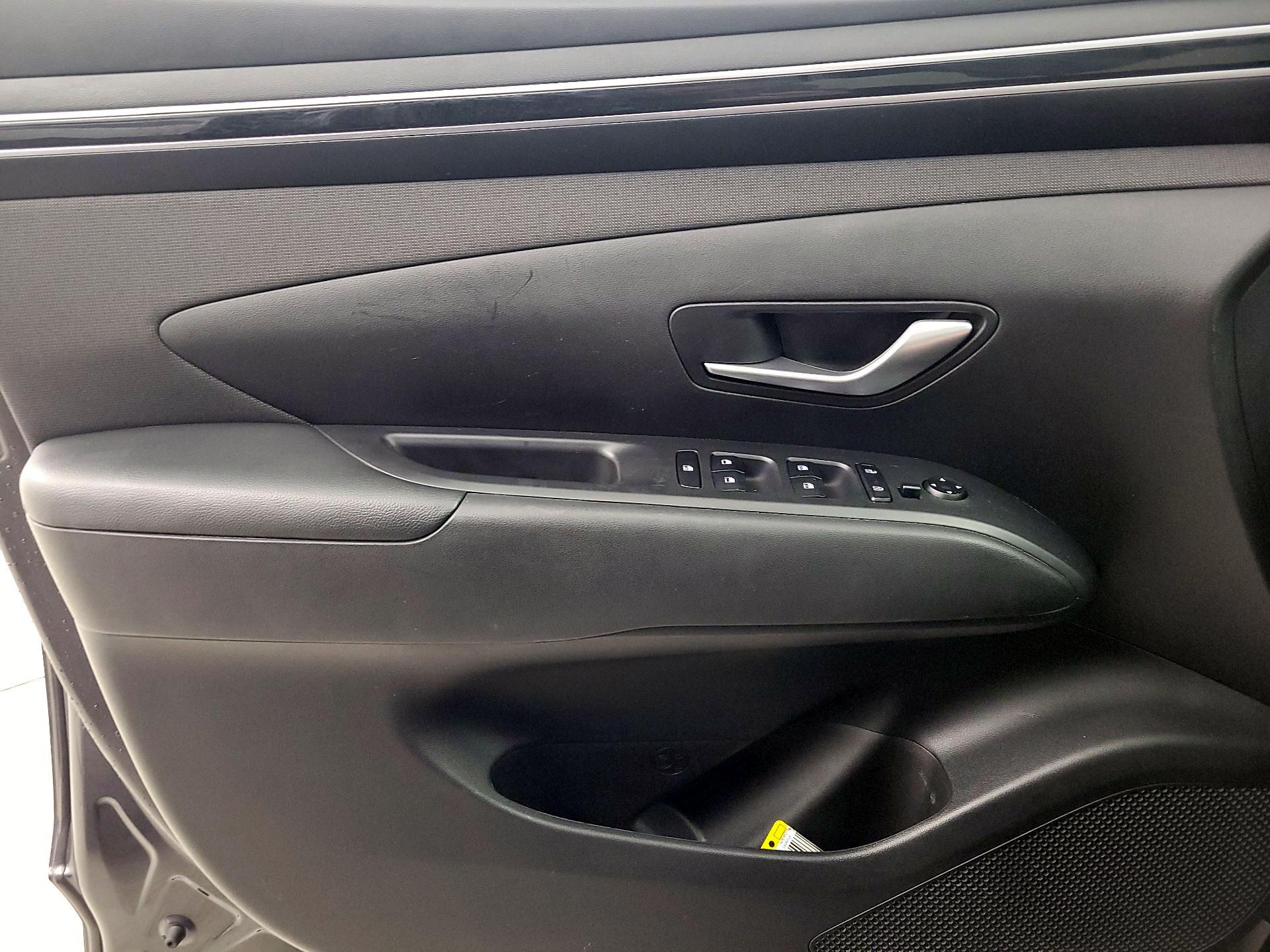 Thumbnail: 2023 Hyundai Tucson - 12