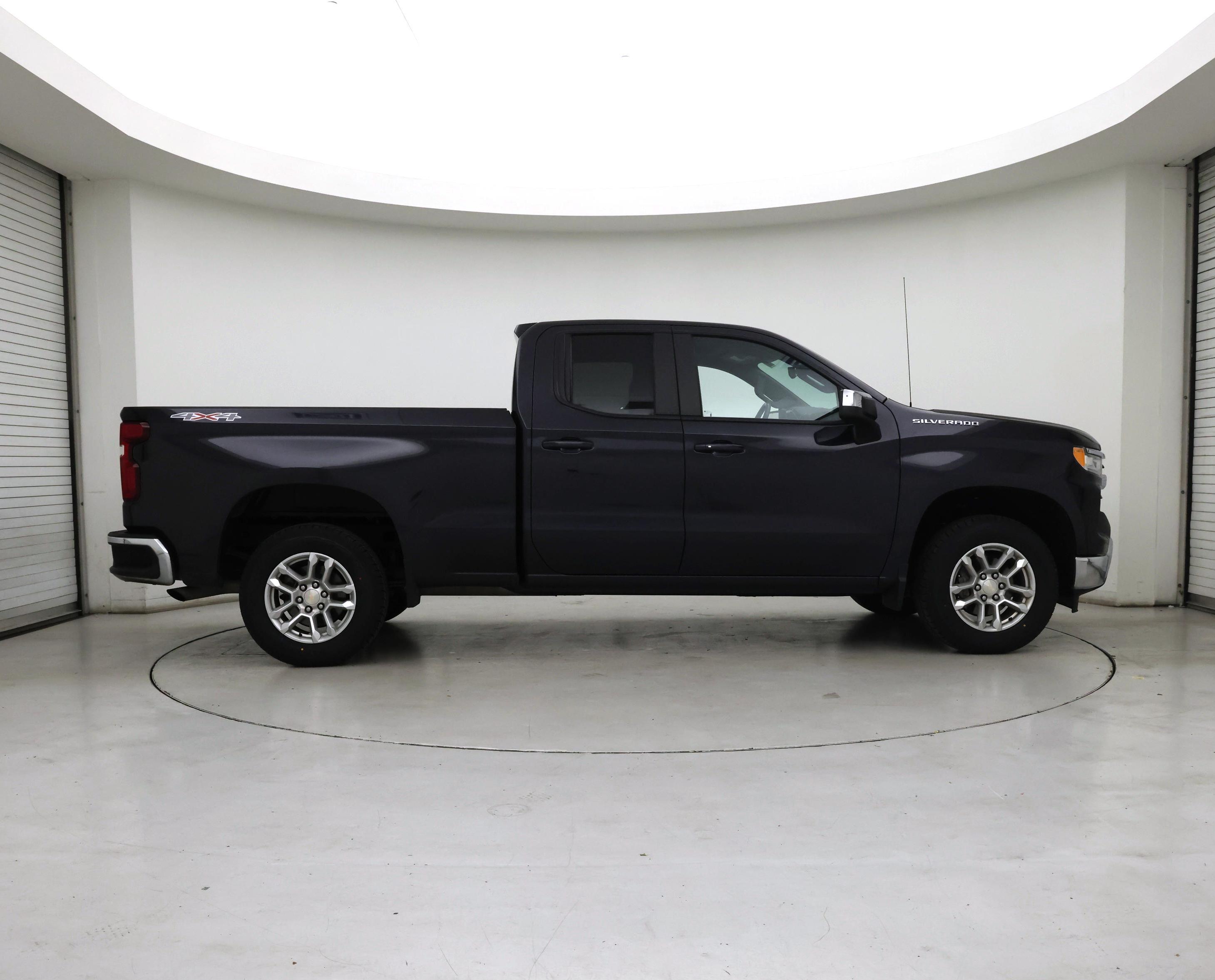 Thumbnail: 2022 Chevrolet Silverado 1500 - 7