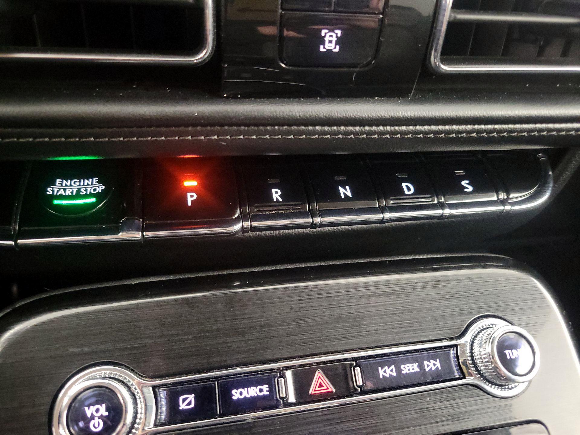 Thumbnail: 2021 Lincoln Nautilus - 18