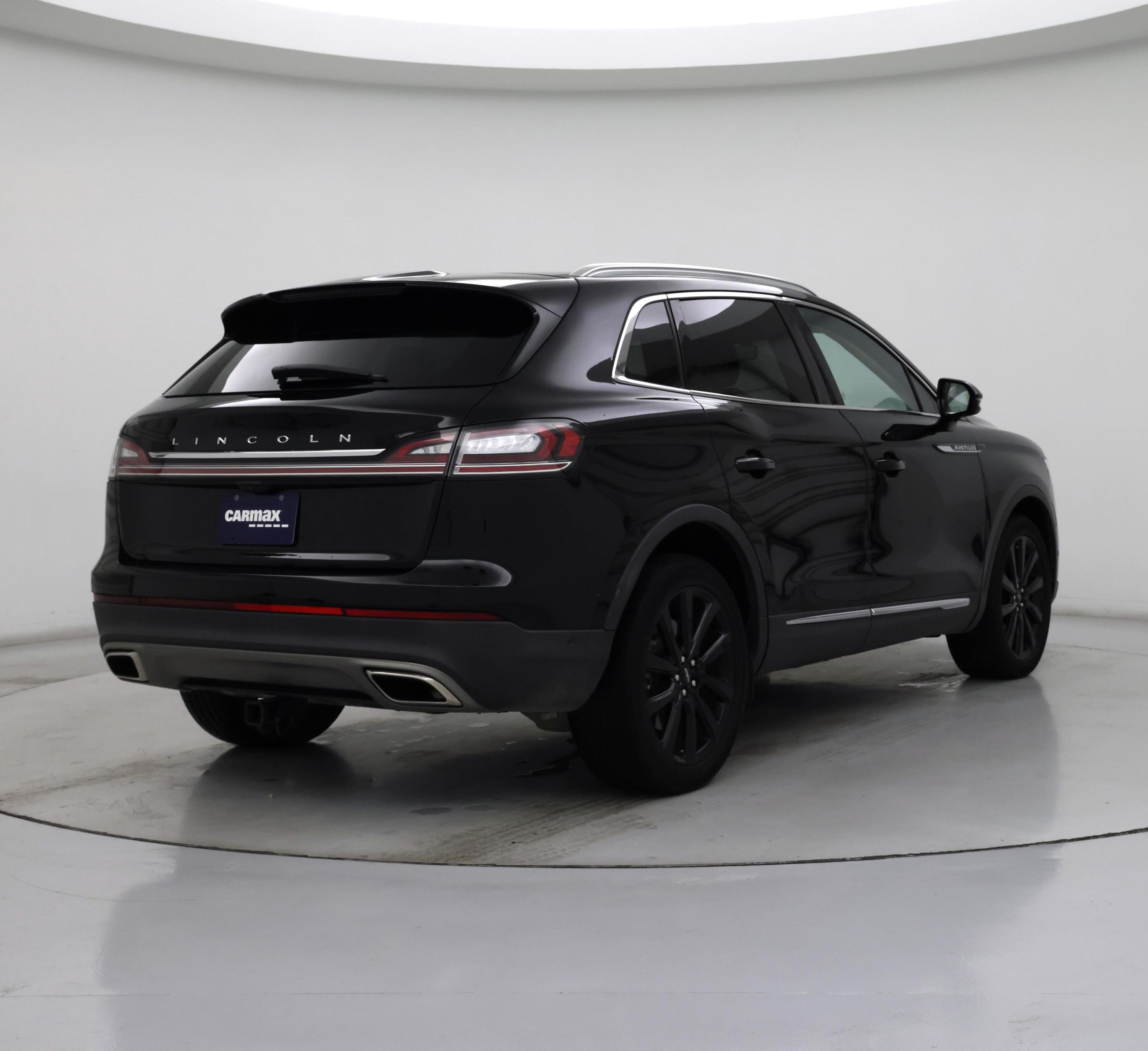 Thumbnail: 2021 Lincoln Nautilus - 8