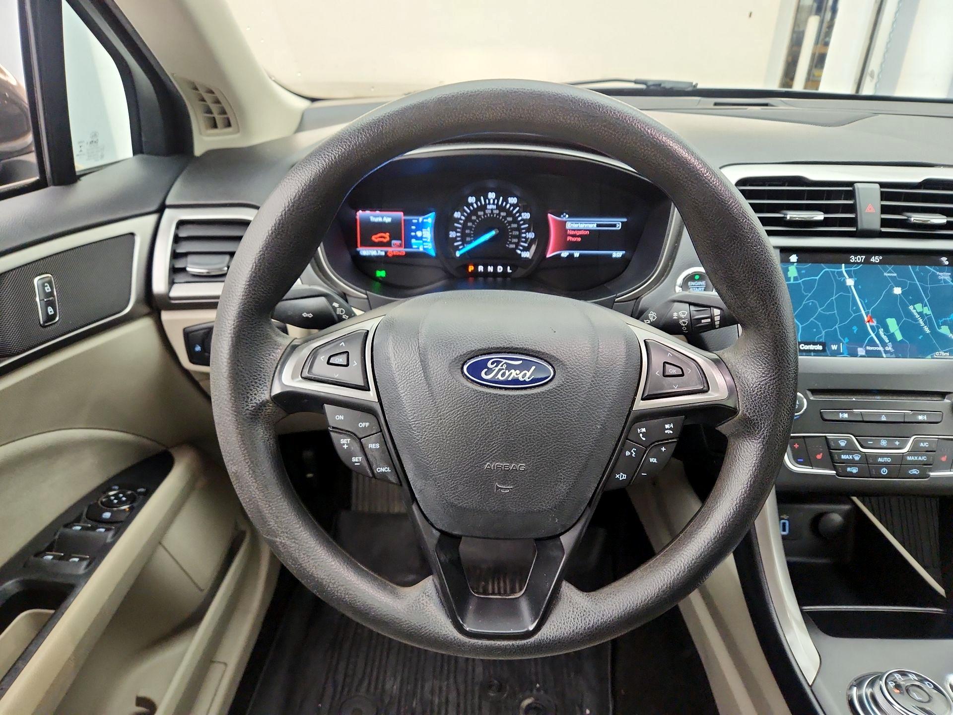 Thumbnail: 2018 Ford Fusion - 10