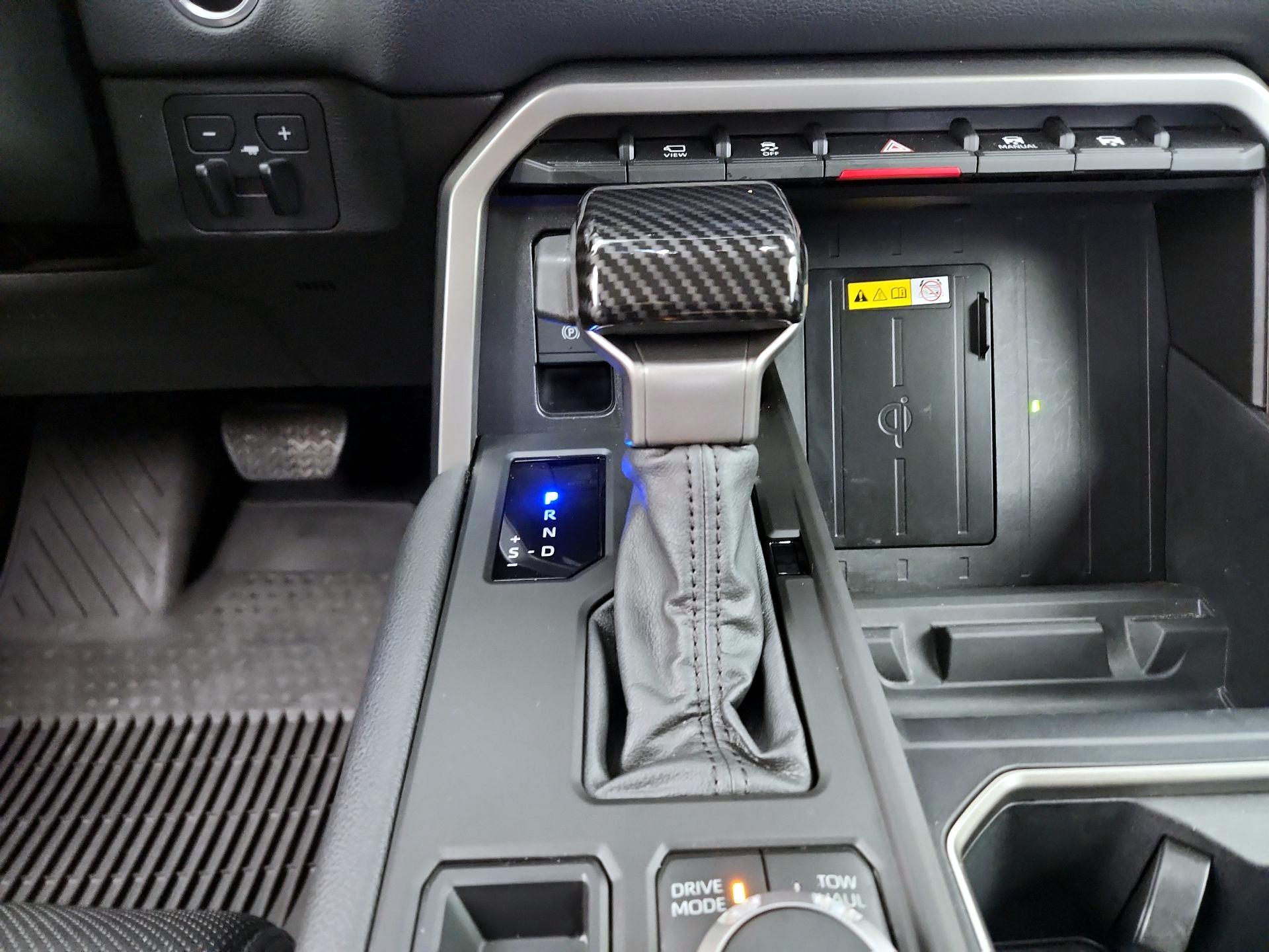 Thumbnail: 2023 Toyota Tundra - 17