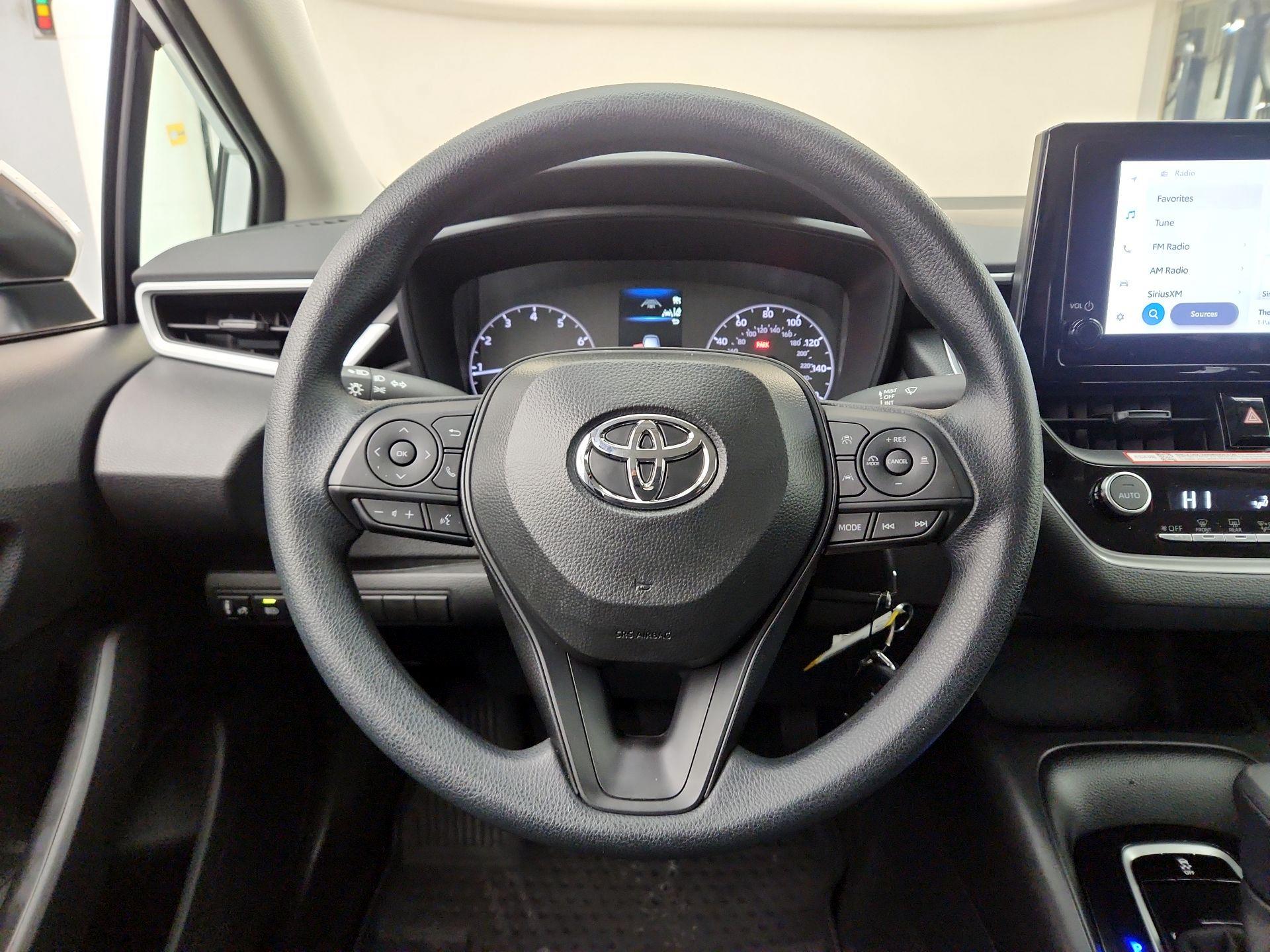 Thumbnail: 2025 Toyota Corolla - 10