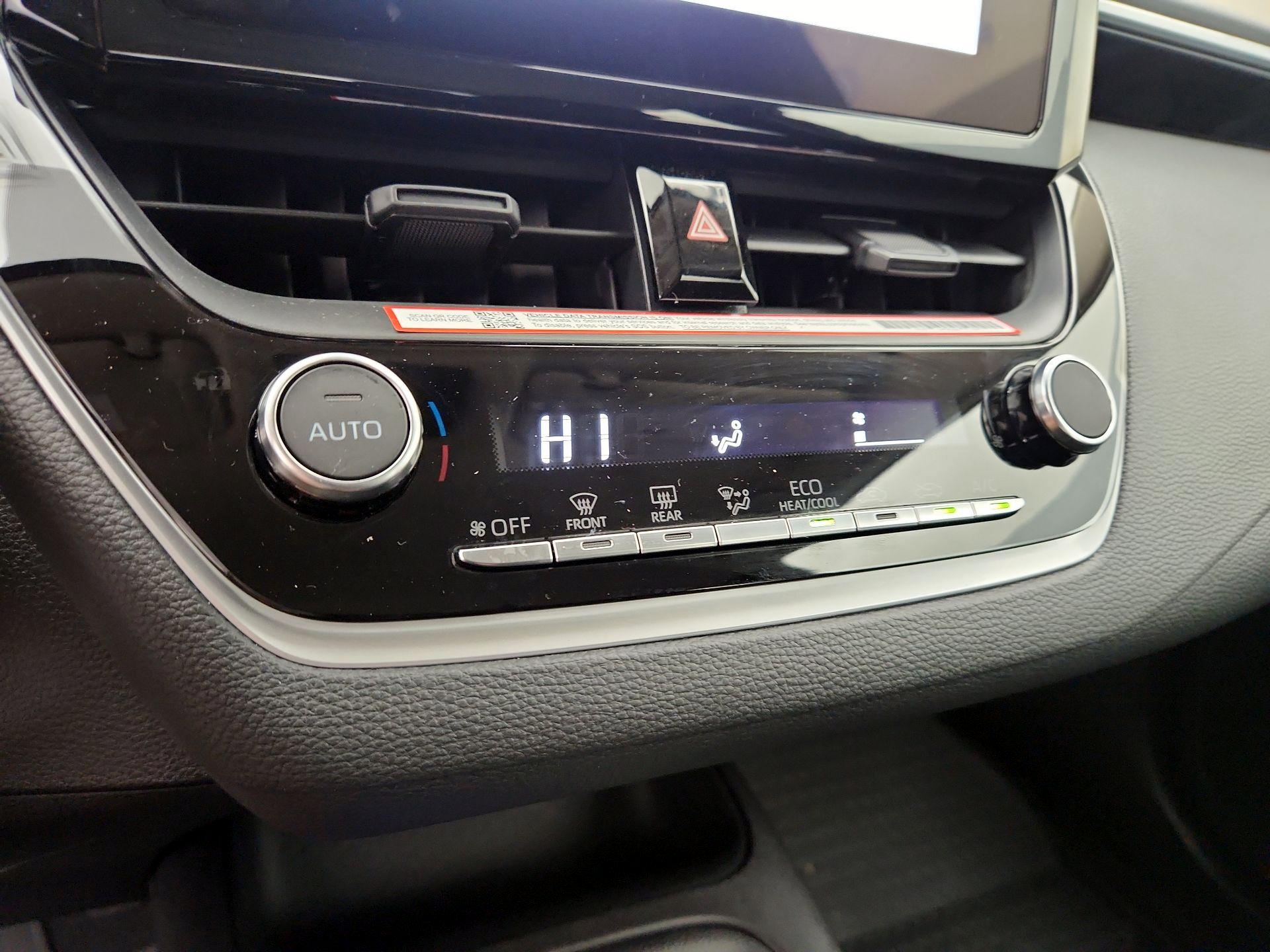 Thumbnail: 2025 Toyota Corolla - 16