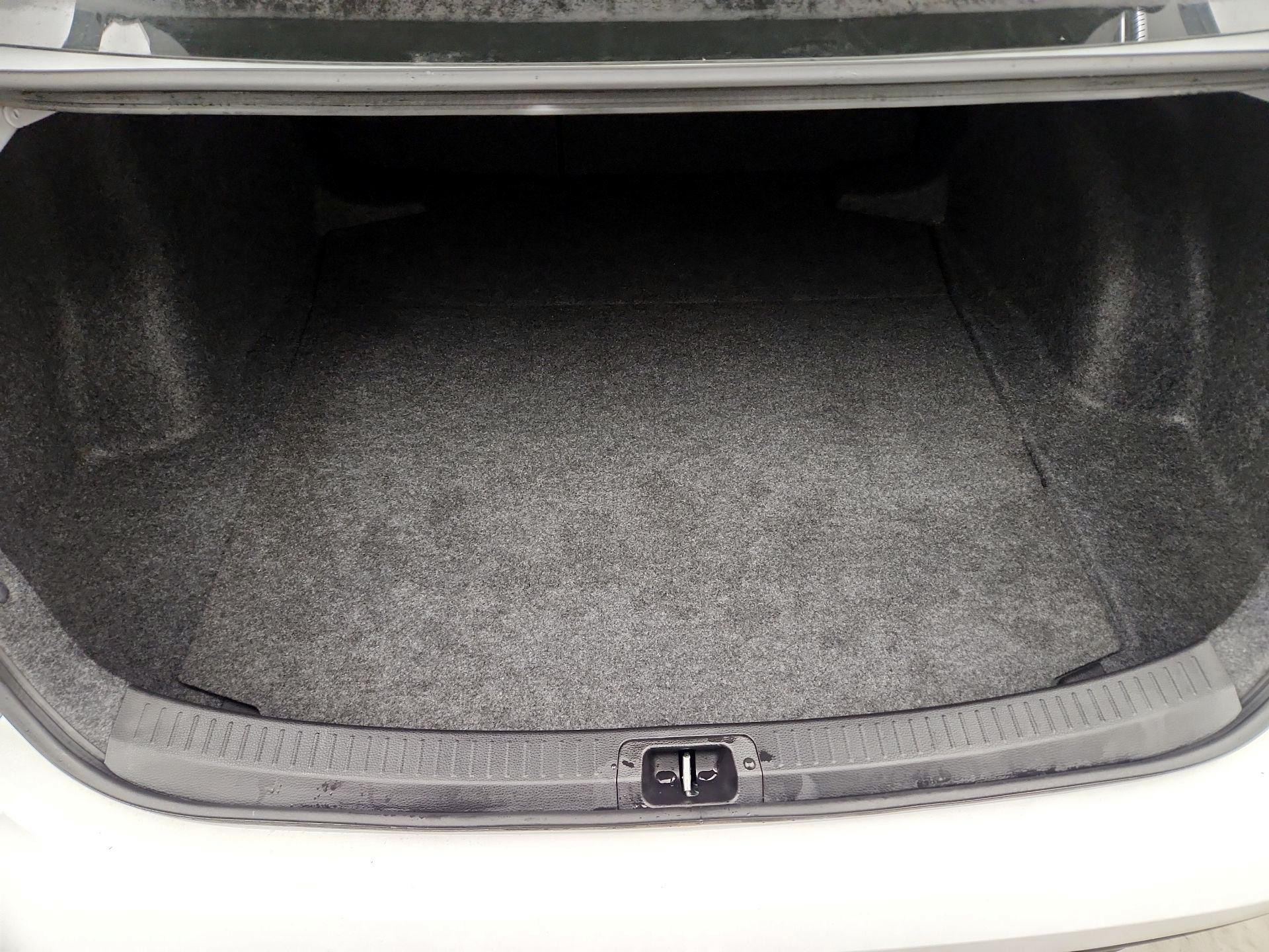 Thumbnail: 2025 Toyota Corolla - 20