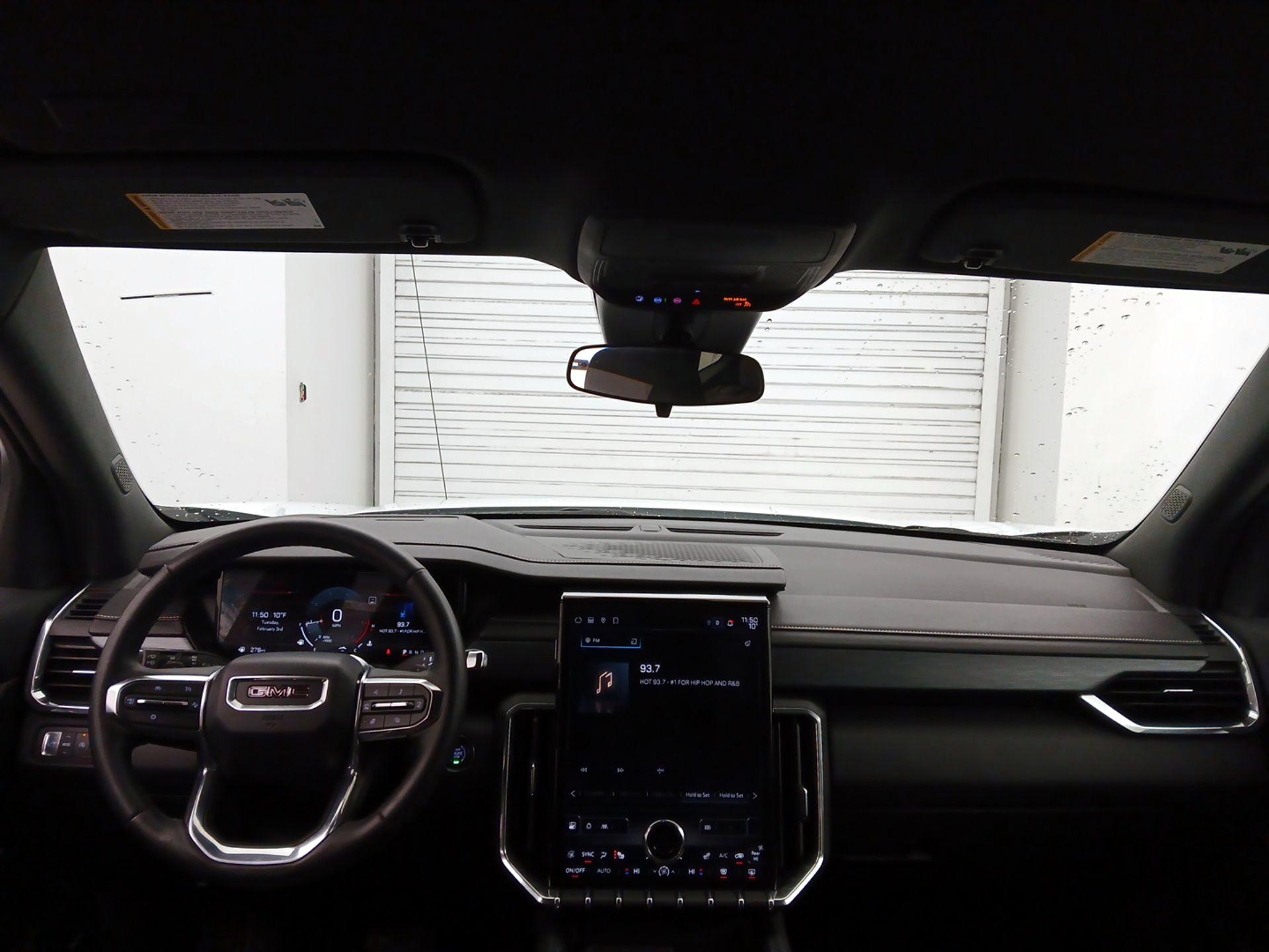 Thumbnail: 2025 GMC Acadia - 9