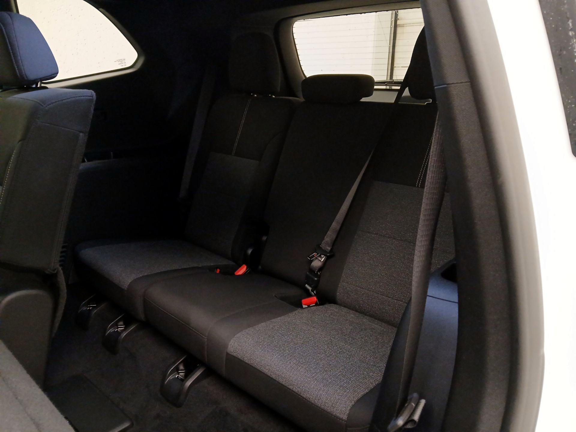 Thumbnail: 2025 GMC Acadia - 20