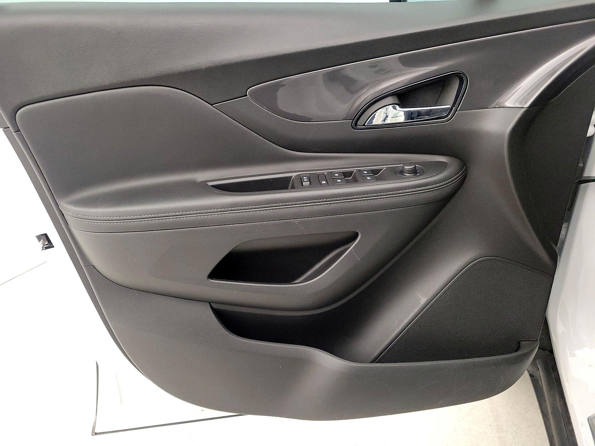 Thumbnail: 2022 Buick Encore - 12