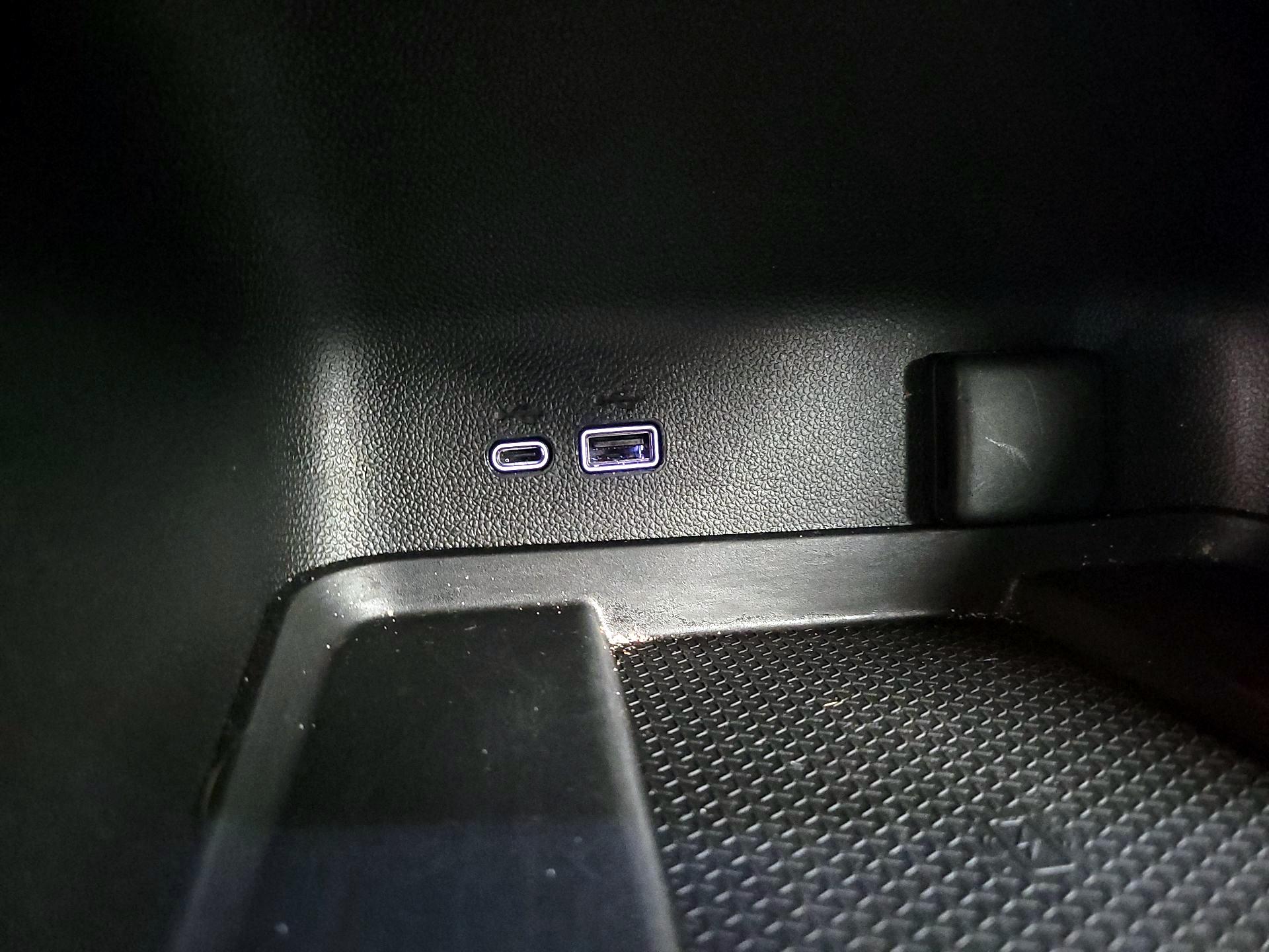 Thumbnail: 2025 Chevrolet Traverse - 19