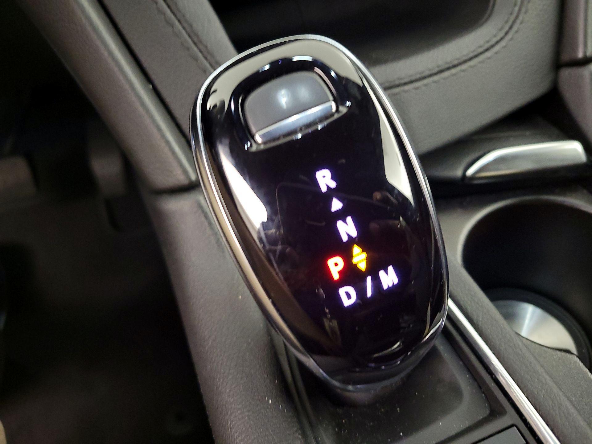 Thumbnail: 2025 Cadillac XT6 - 18