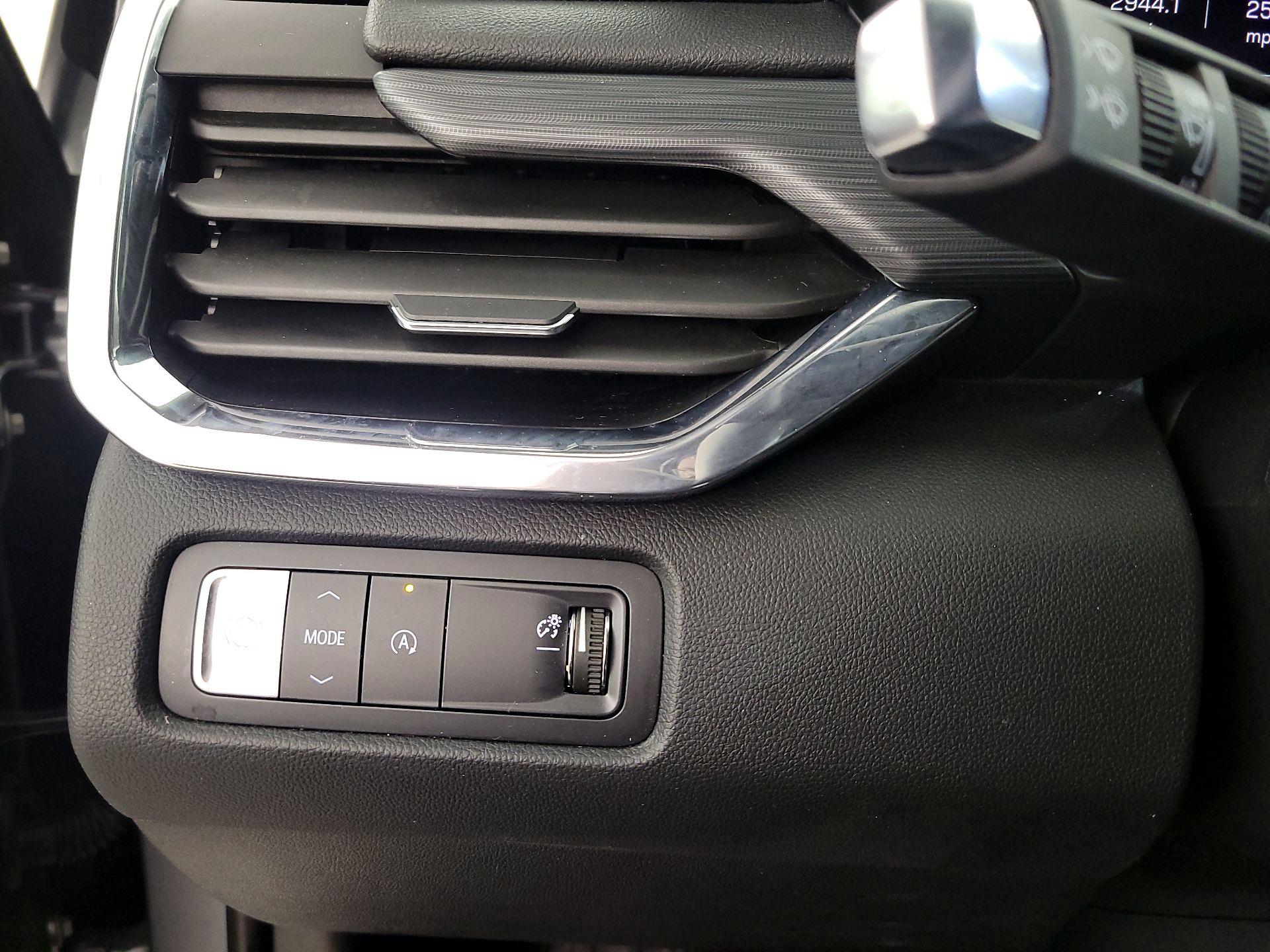 Thumbnail: 2025 GMC Acadia - 13