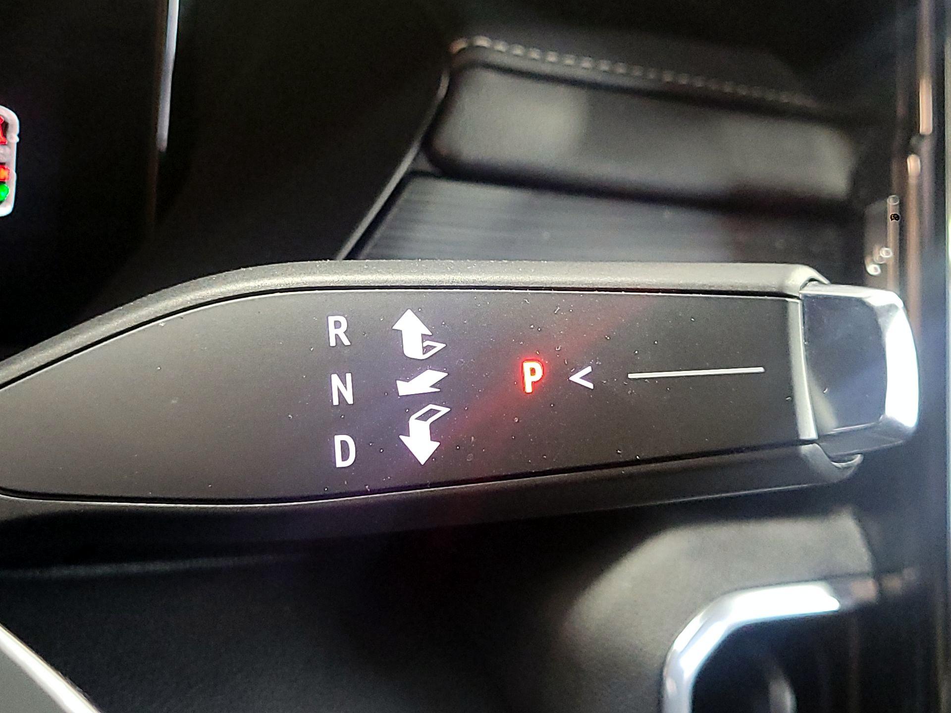 Thumbnail: 2025 GMC Acadia - 18