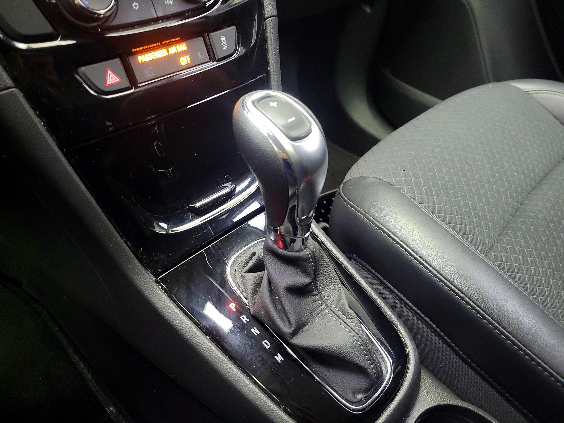 Thumbnail: 2022 Buick Encore - 18