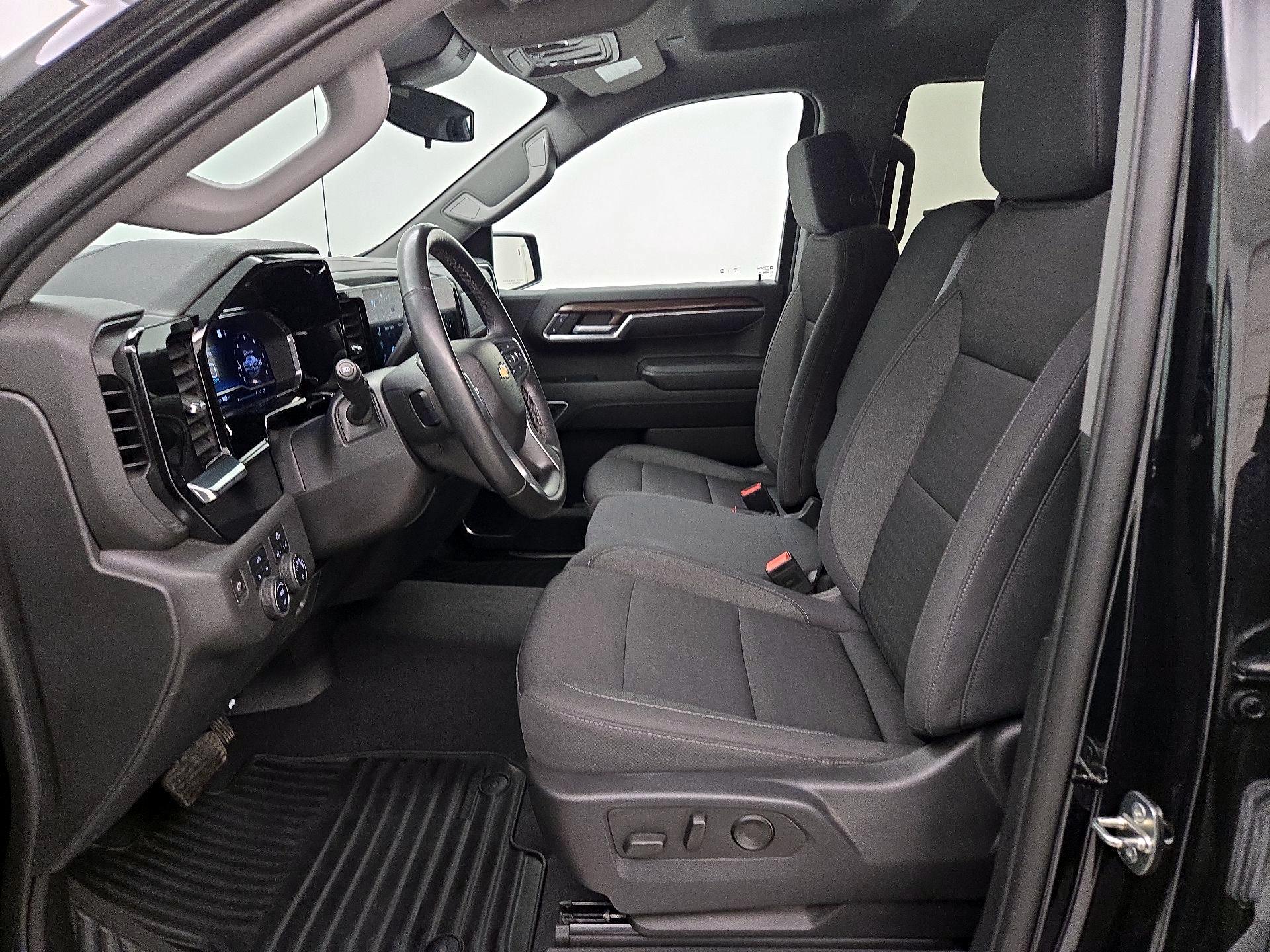 Thumbnail: 2023 Chevrolet Silverado 1500 - 11