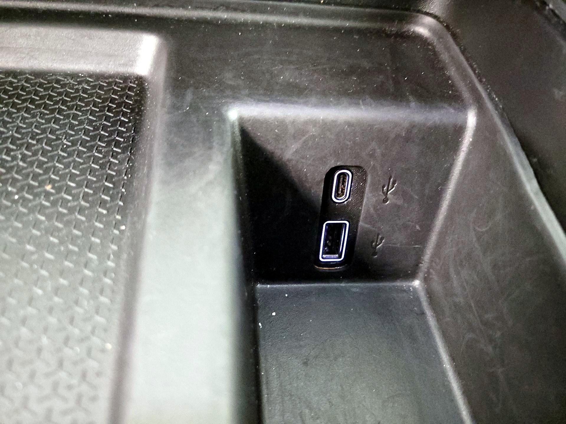 Thumbnail: 2025 GMC Acadia - 19