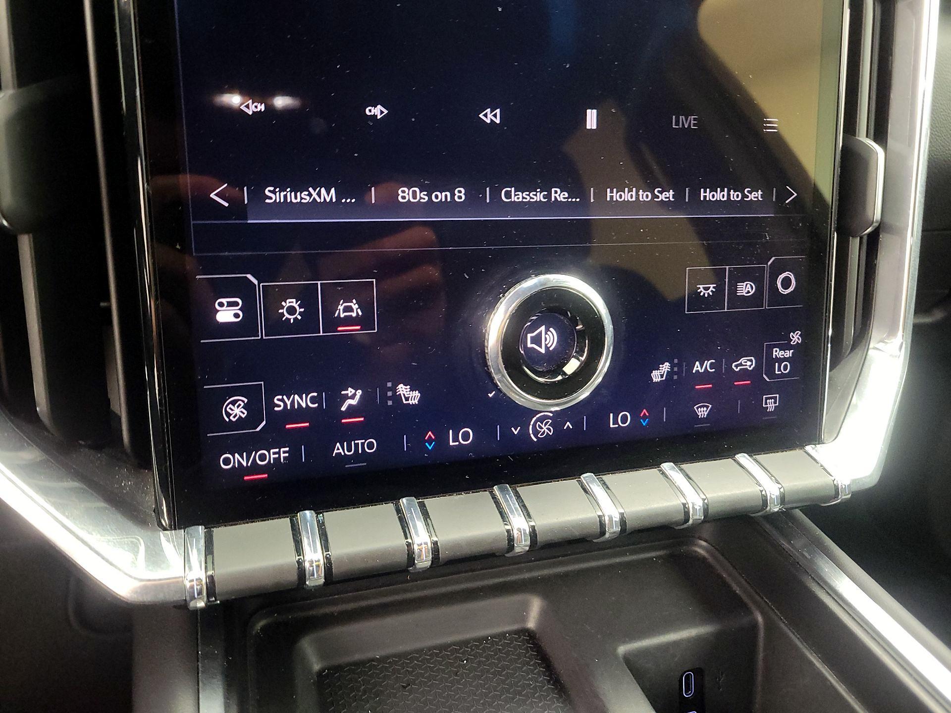 Thumbnail: 2025 GMC Acadia - 16