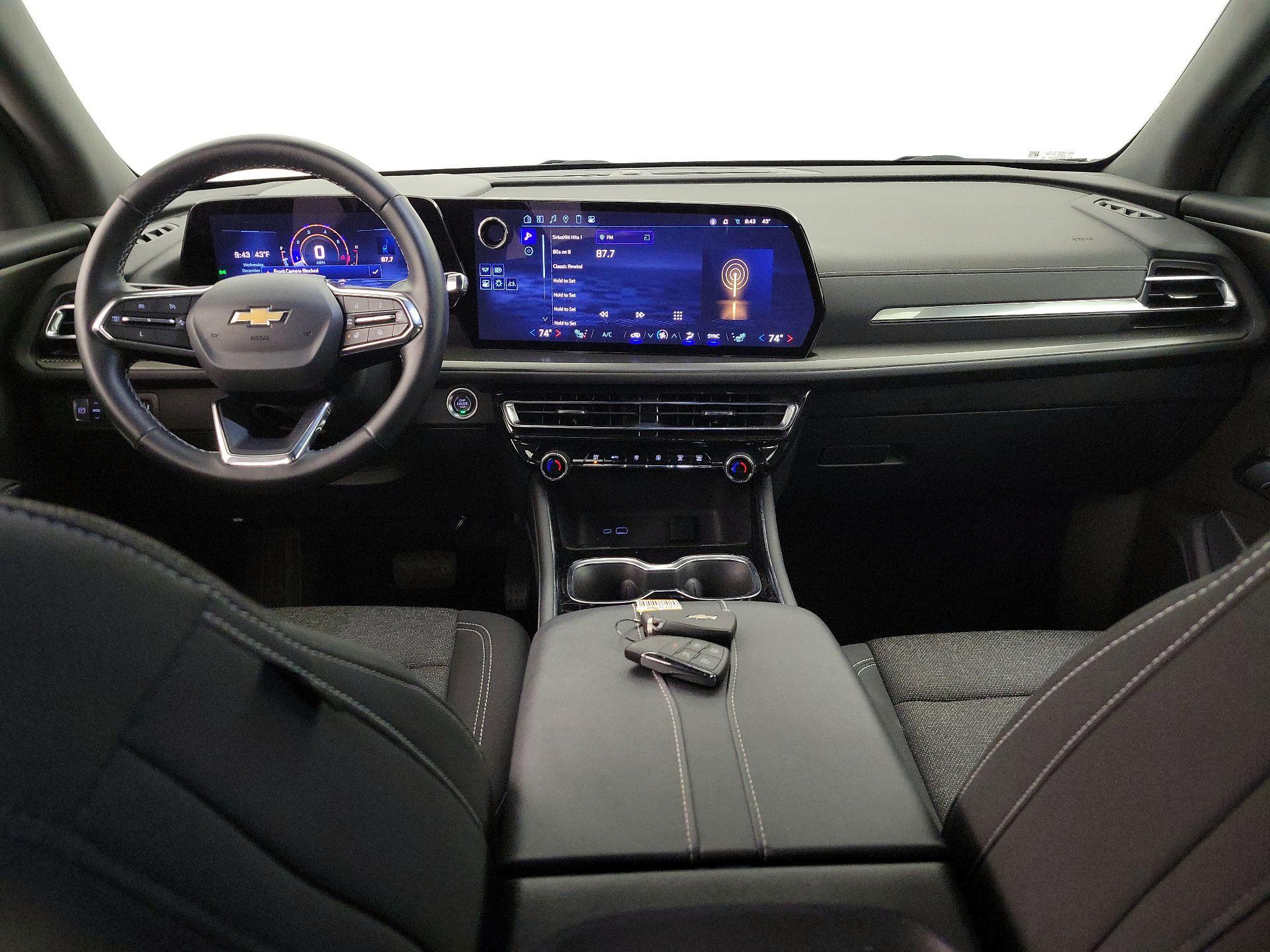 Thumbnail: 2025 Chevrolet Traverse - 9