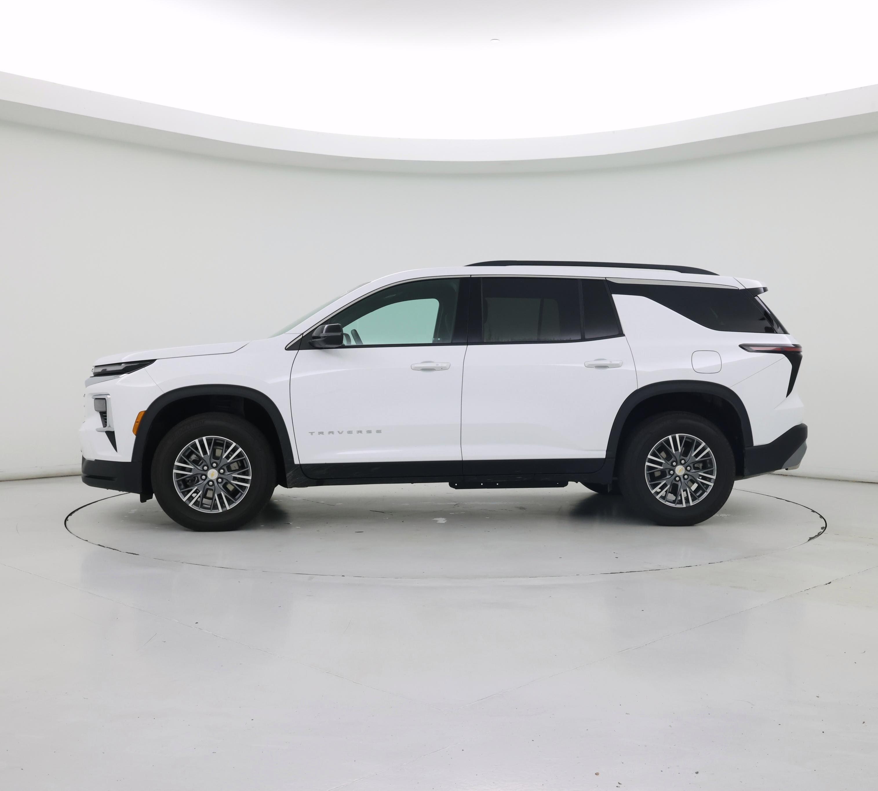 Thumbnail: 2025 Chevrolet Traverse - 3