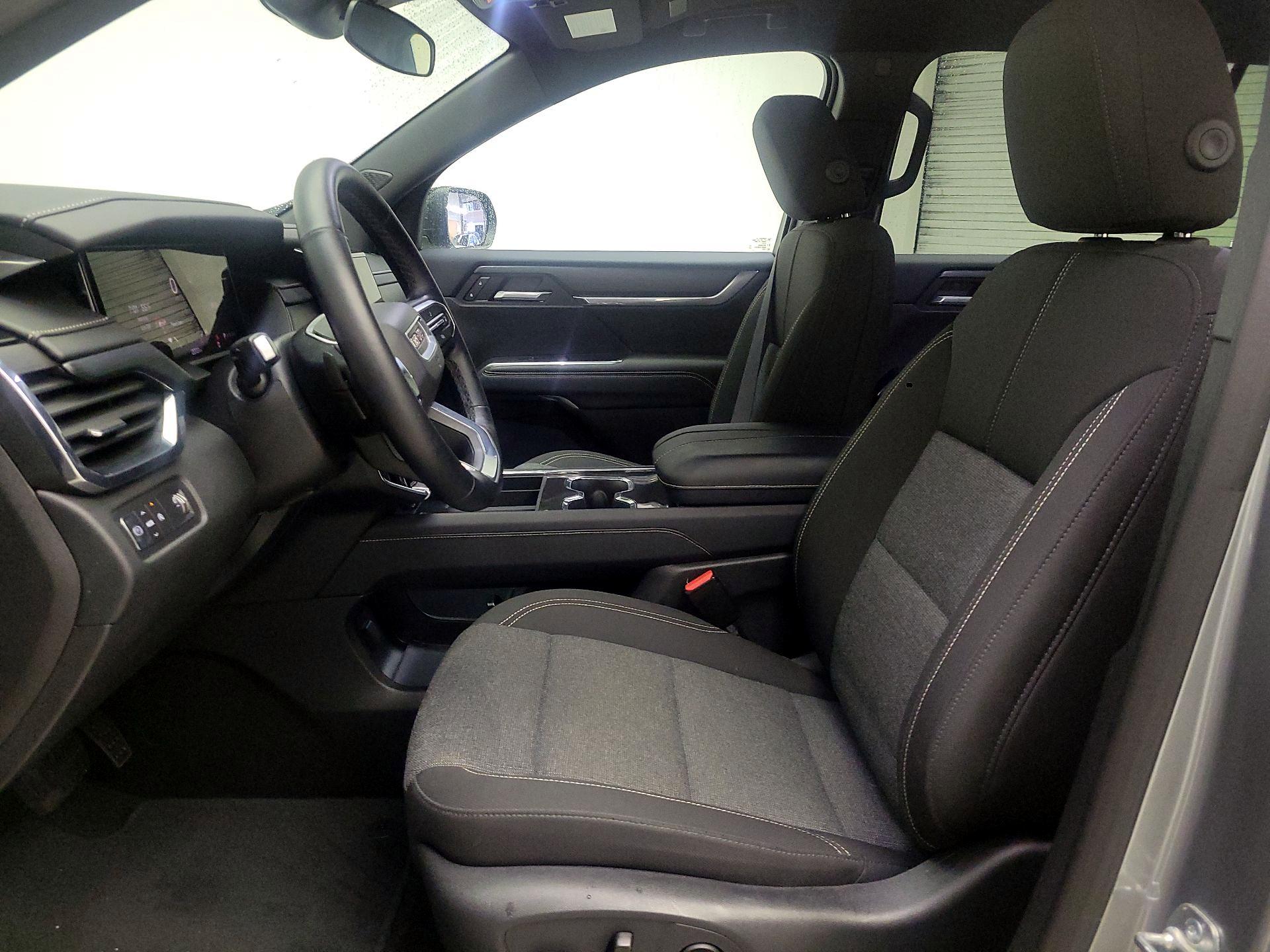 Thumbnail: 2025 GMC Acadia - 11