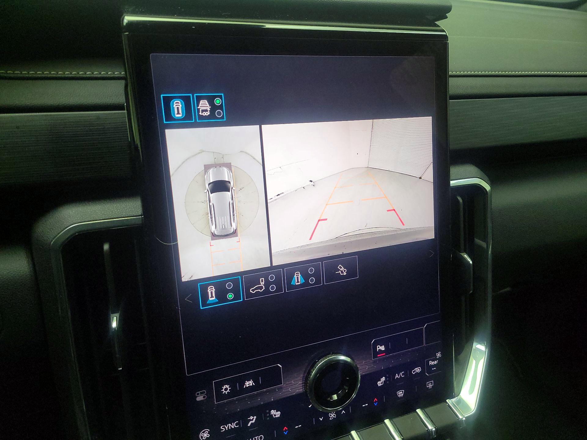 Thumbnail: 2025 GMC Acadia - 14