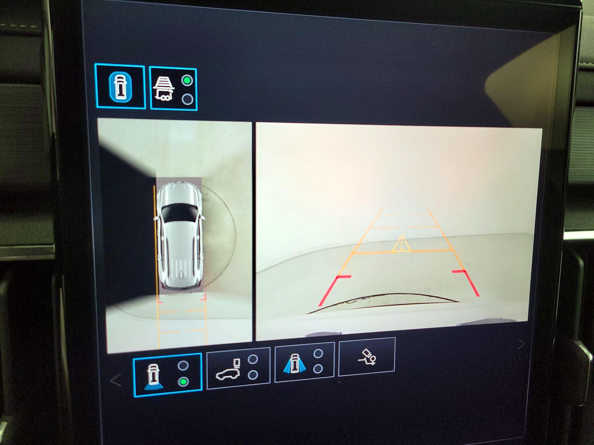 Thumbnail: 2025 GMC Acadia - 15