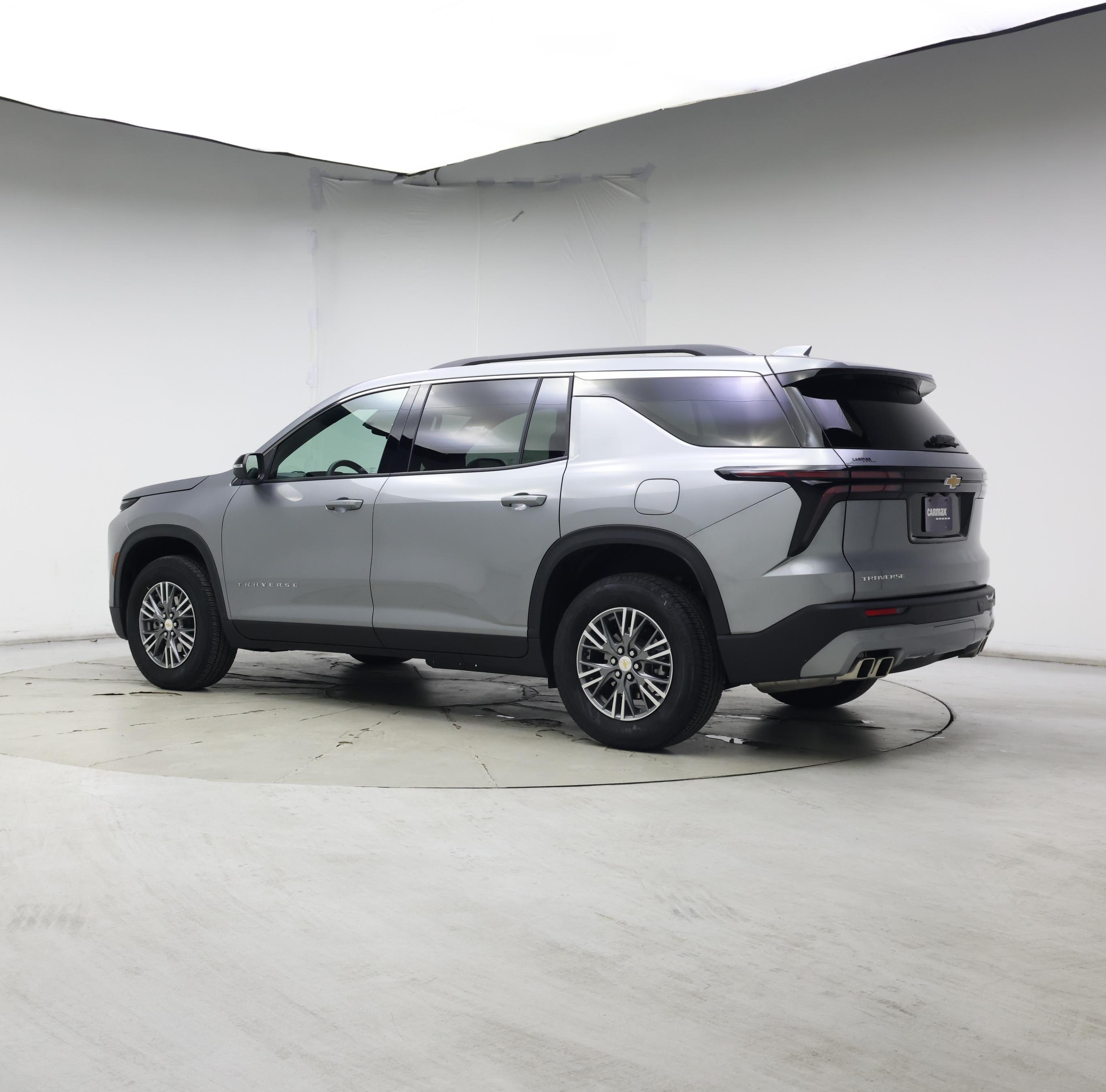 Thumbnail: 2025 Chevrolet Traverse - 2