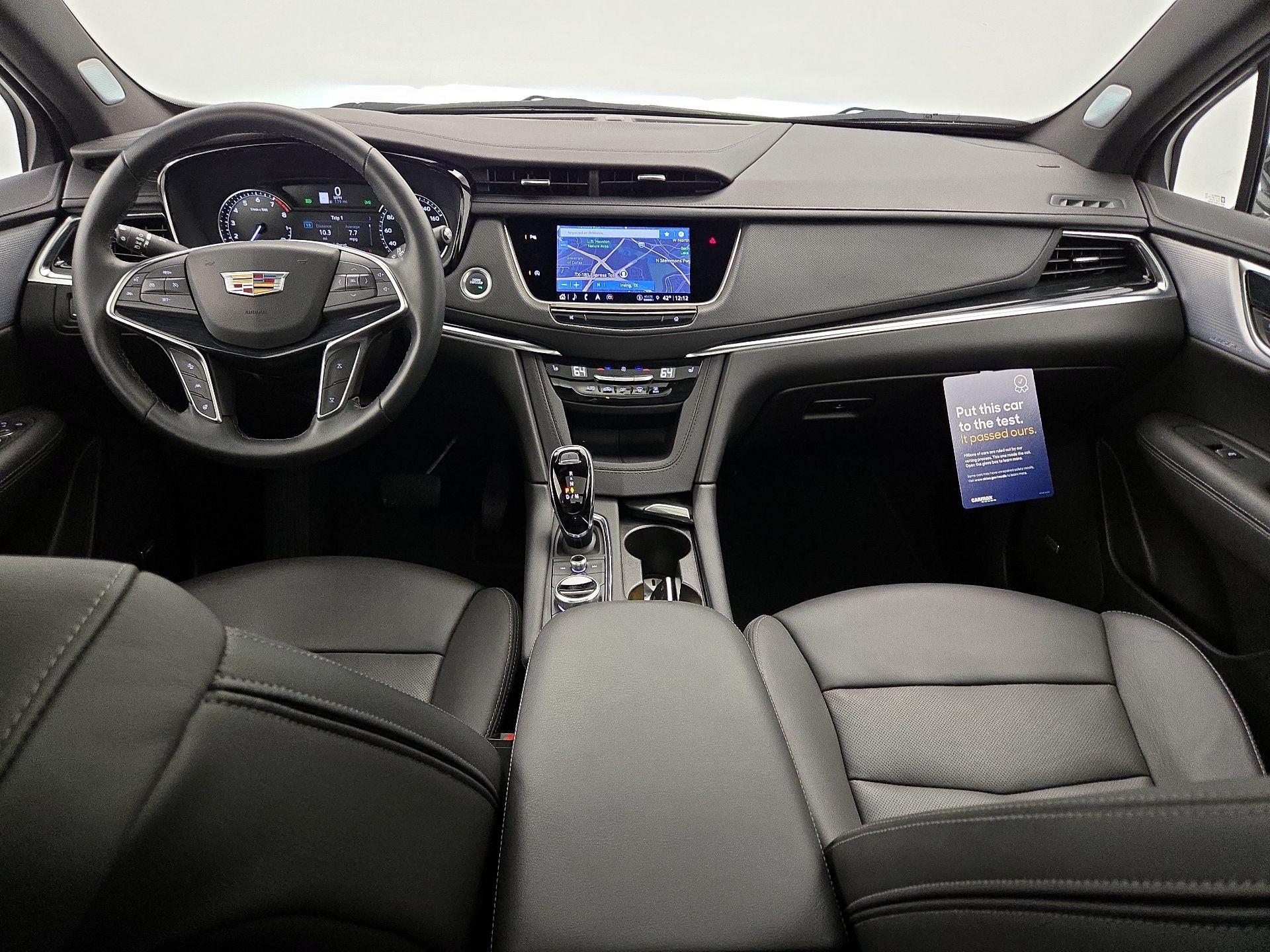 Thumbnail: 2025 Cadillac XT5 - 9