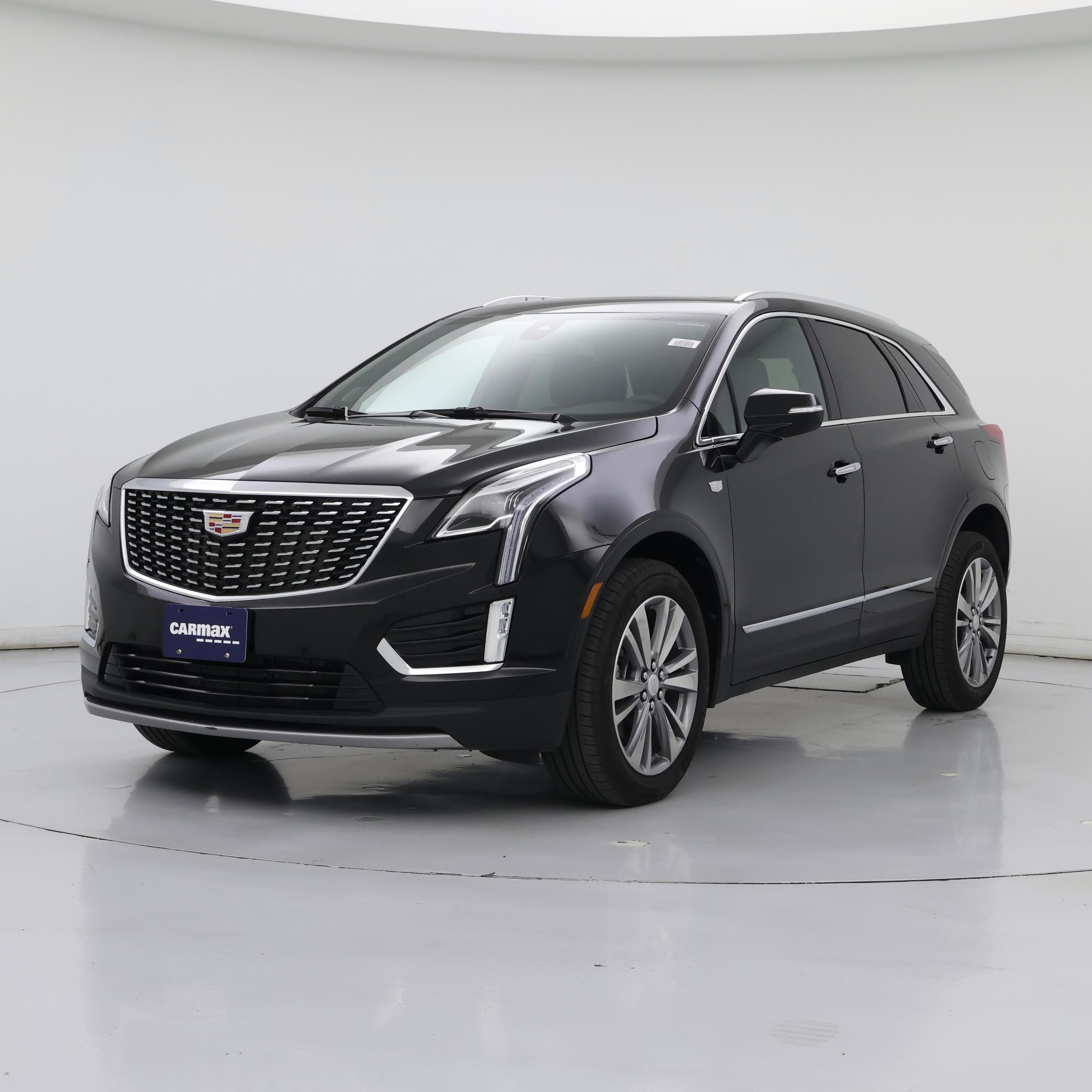 Thumbnail: 2025 Cadillac XT5 - 4