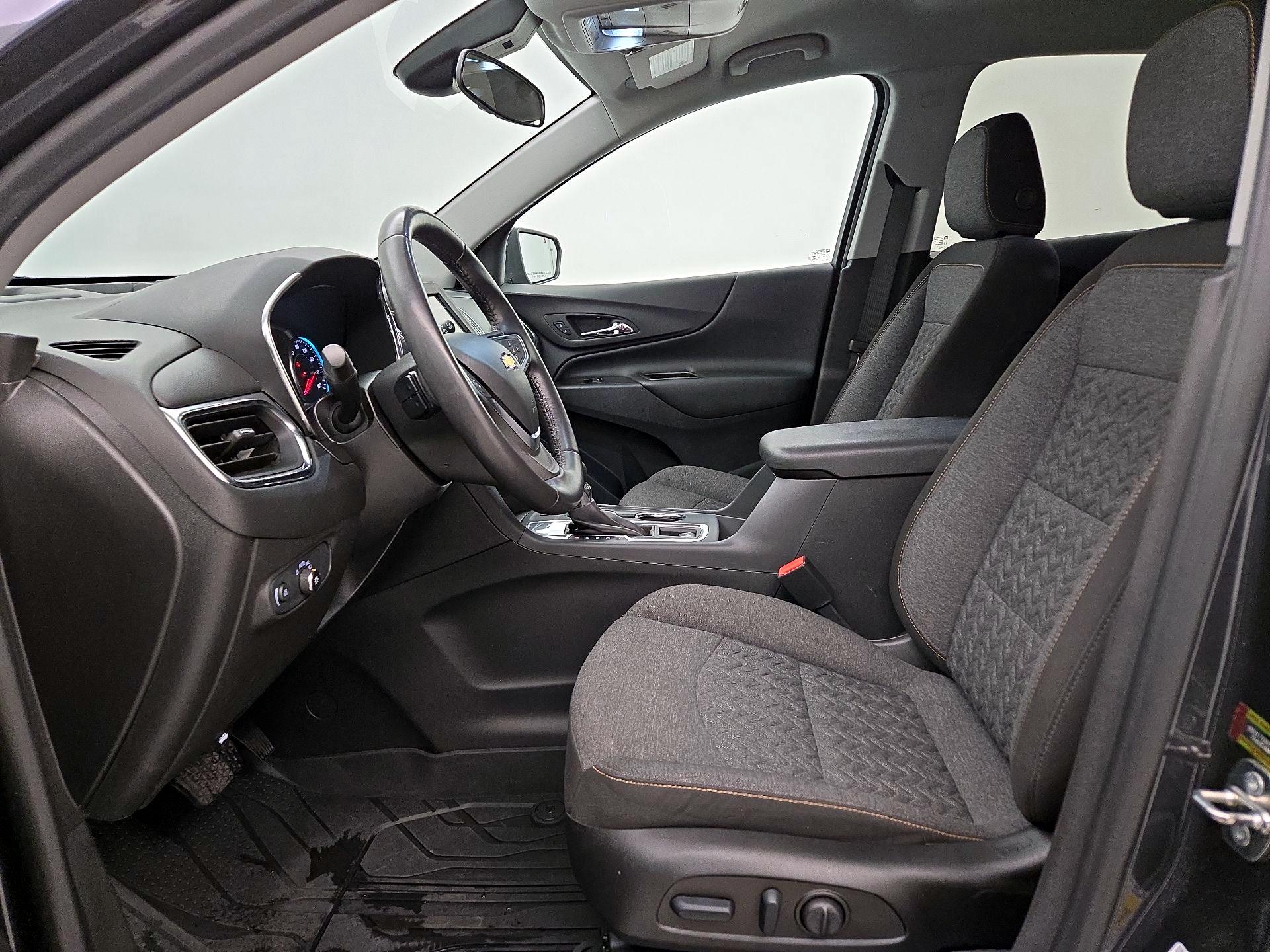 Thumbnail: 2022 Chevrolet Equinox - 11