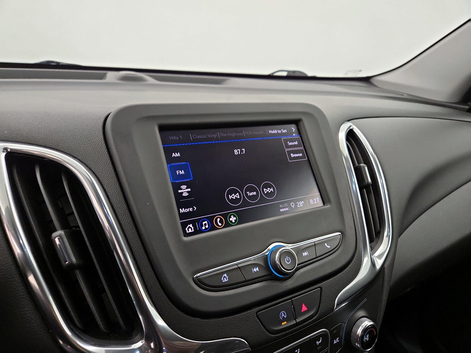 Thumbnail: 2022 Chevrolet Equinox - 15