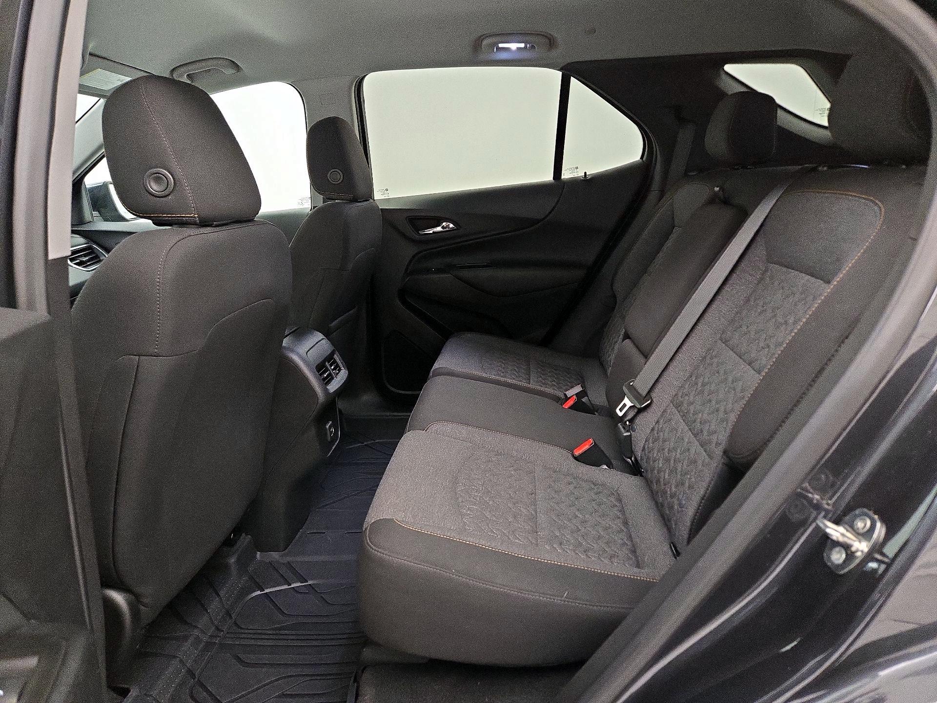 Thumbnail: 2022 Chevrolet Equinox - 19