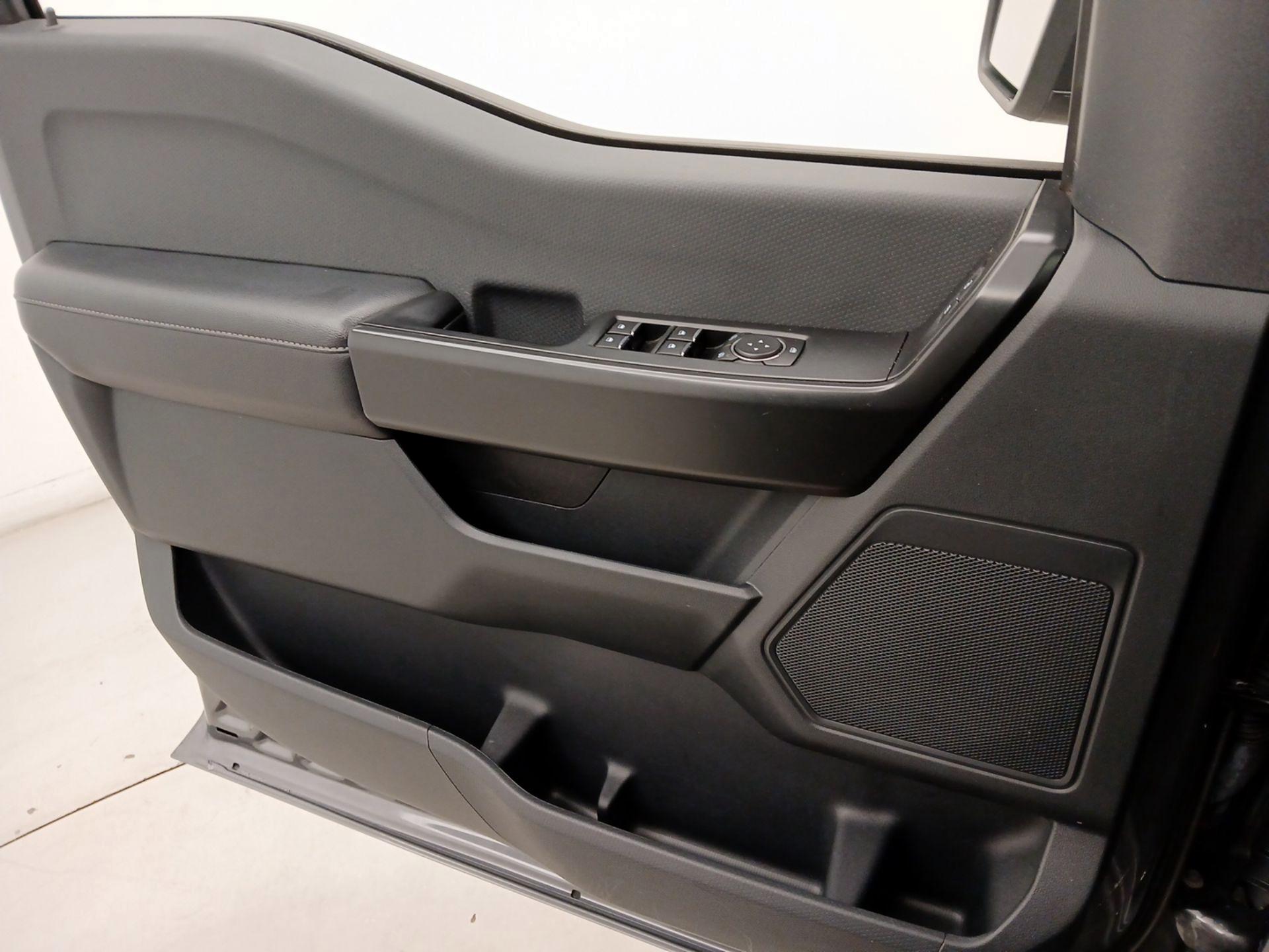 Thumbnail: 2022 Ford F-150 - 12