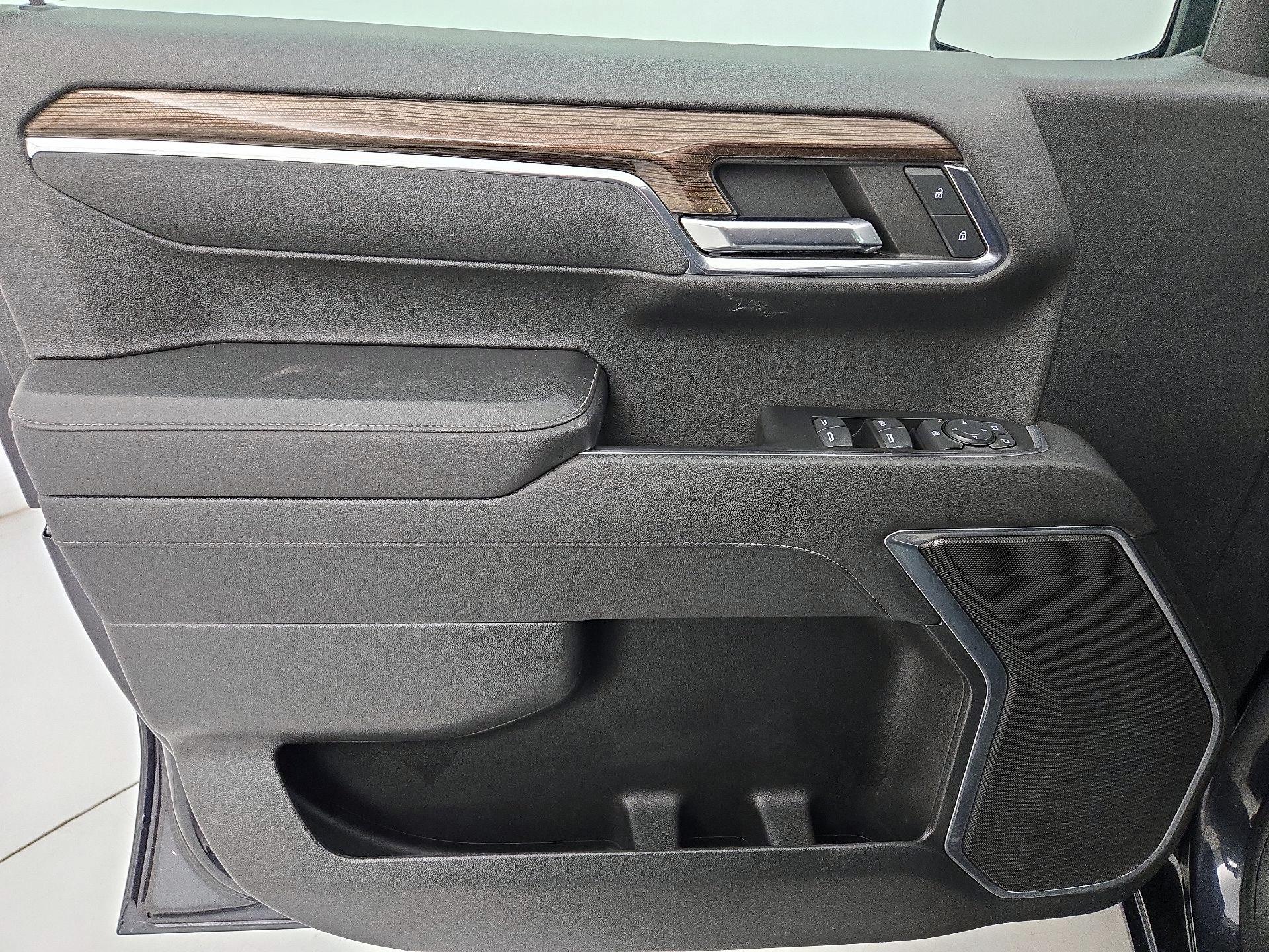 Thumbnail: 2023 Chevrolet Silverado 1500 - 12